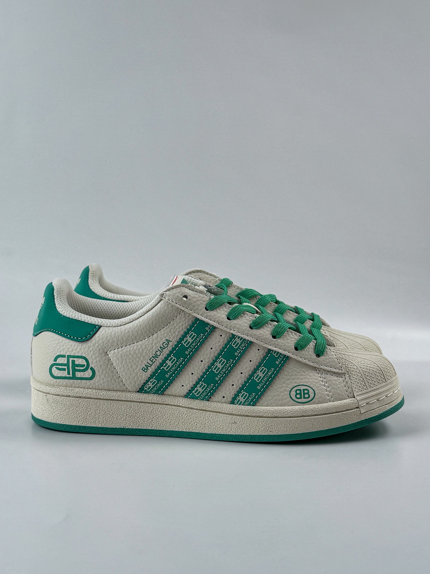 220 AD Originals Superstar x Balenciaga 白绿 AD8016-Chinese UA Cheap High Quatity Brand Clothes Bags handbags Sneakers wholesale wholesaler seller from China Factory suppliers Fashion Clothing Shoes best Quality Beautiful Price 220 AD Originals Superstar x Balenciaga 白绿 AD8016