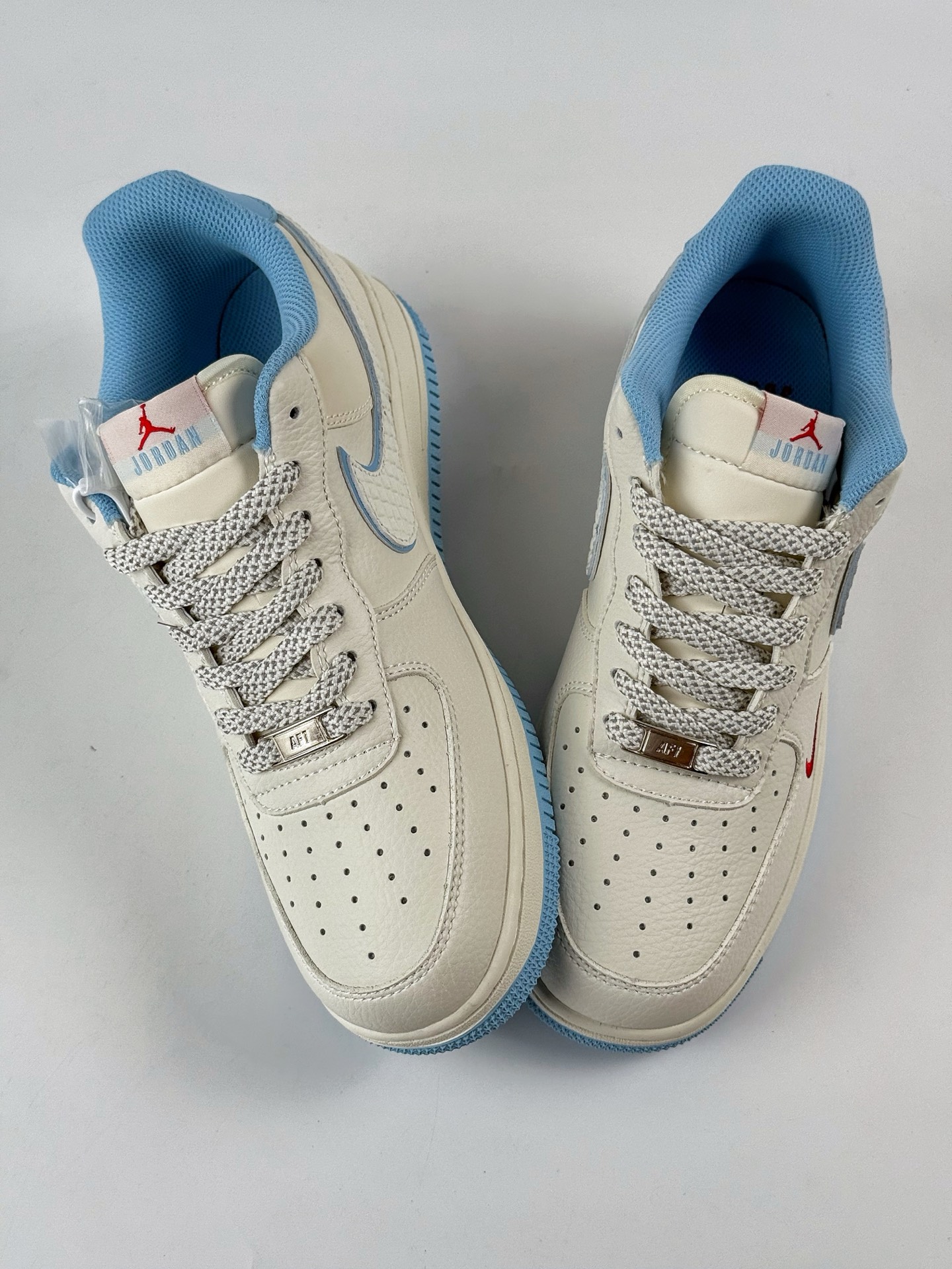 260 Nike Air Force 1 Low 07 x JORDAN 米蓝小勾满天星 CS5288-029-Chinese UA Cheap High Quatity Brand Clothes Bags handbags Sneakers wholesale wholesaler seller from China Factory suppliers Fashion Clothing Shoes best Quality Beautiful Price 260 Nike Air Force 1 Low 07 x JORDAN 米蓝小勾满天星 CS5288-029