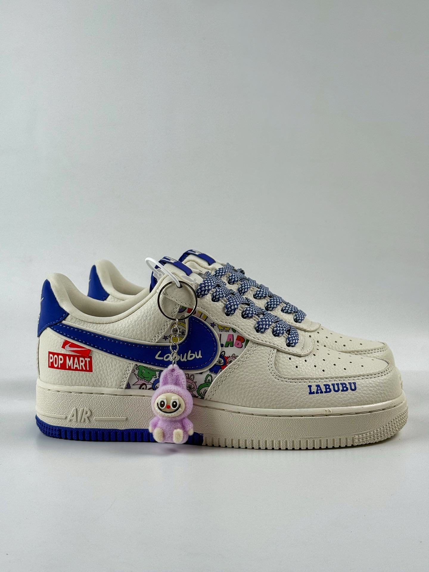 260 Nike Air Force 1 Low 07 x LABUBU 米蓝满天星 KJ1688-011-Chinese UA Cheap High Quatity Brand Clothes Bags handbags Sneakers wholesale wholesaler seller from China Factory suppliers Fashion Clothing Shoes best Quality Beautiful Price 260 Nike Air Force 1 Low 07 x LABUBU 米蓝满天星 KJ1688-011