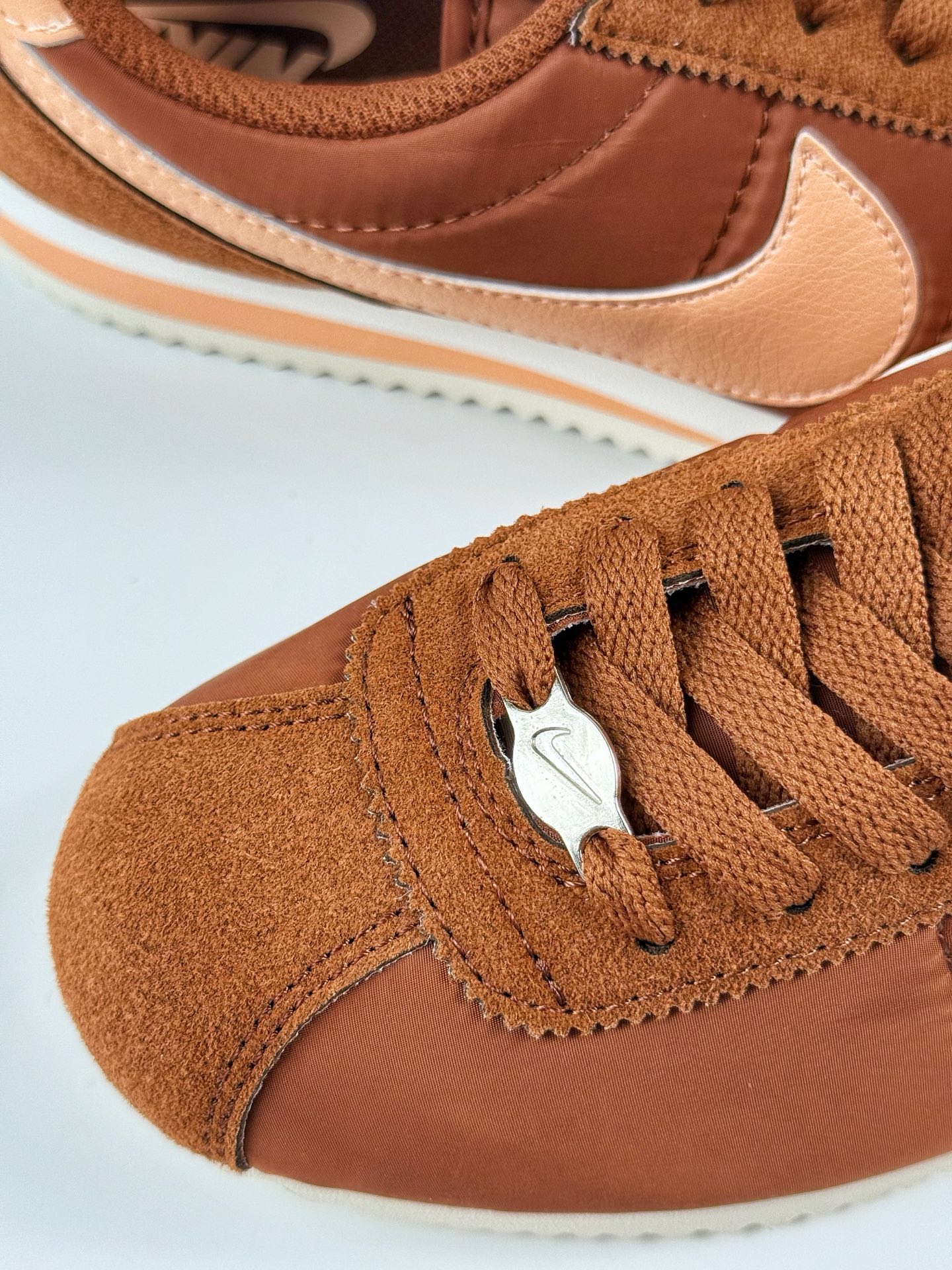 Nike Classic Cortez SE 经典阿甘 经典版型 DZ2795-202