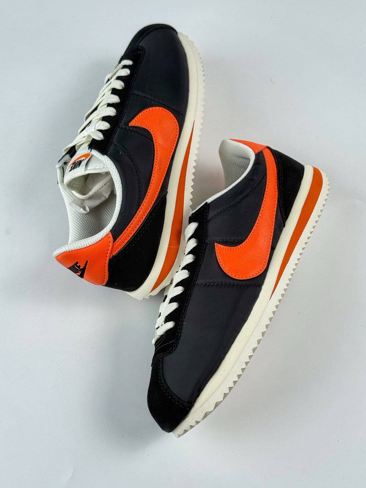 140 Nike Classic Cortez SE 经典阿甘 经典版型 DZ2795-003-Chinese UA Cheap High Quatity Brand Clothes Bags handbags Sneakers wholesale wholesaler seller from China Factory suppliers Fashion Clothing Shoes best Quality Beautiful Price 140 Nike Classic Cortez SE 经典阿甘 经典版型 DZ2795-003