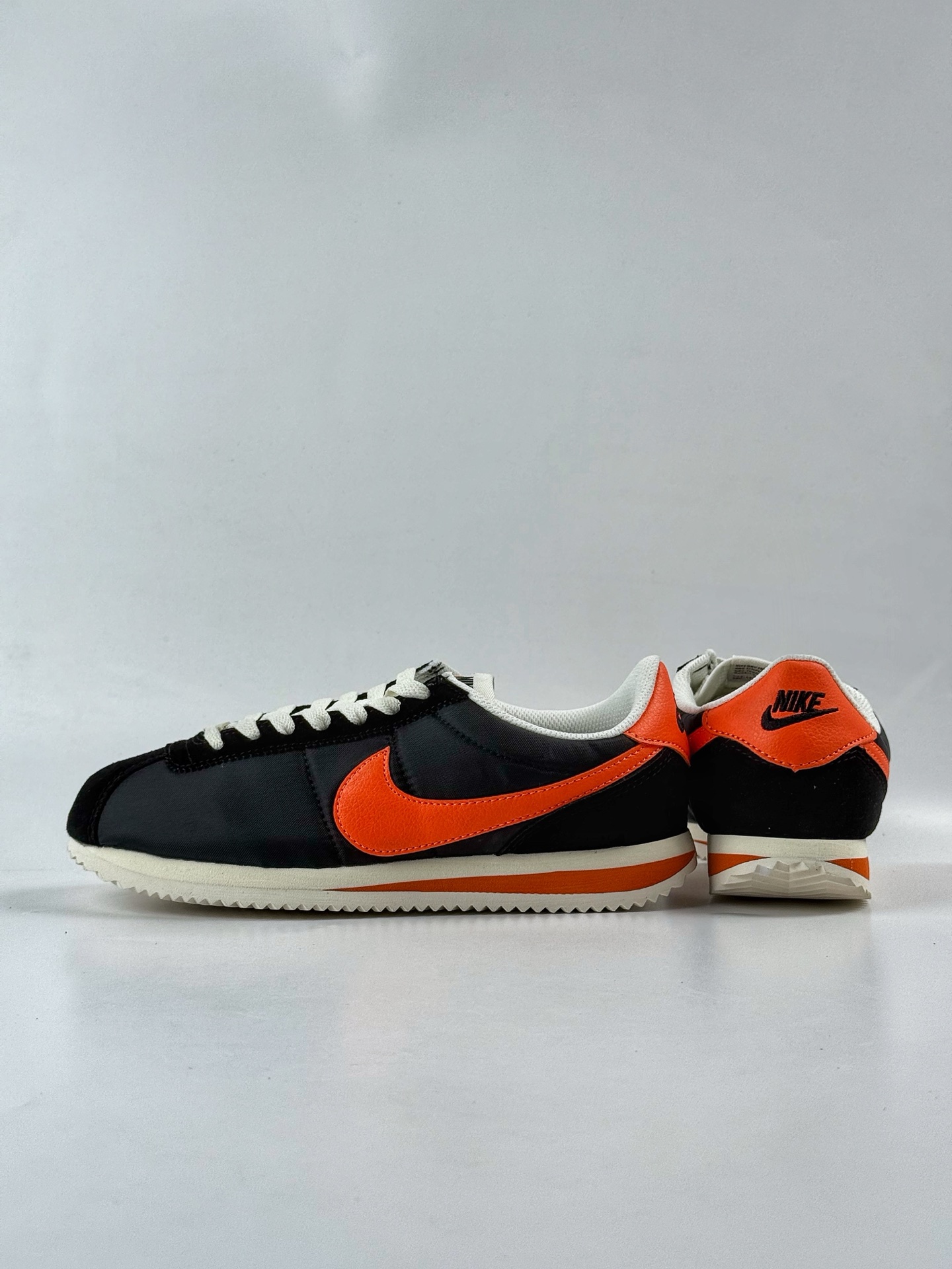 140 Nike Classic Cortez SE 经典阿甘 经典版型 DZ2795-003-Chinese UA Cheap High Quatity Brand Clothes Bags handbags Sneakers wholesale wholesaler seller from China Factory suppliers Fashion Clothing Shoes best Quality Beautiful Price 140 Nike Classic Cortez SE 经典阿甘 经典版型 DZ2795-003