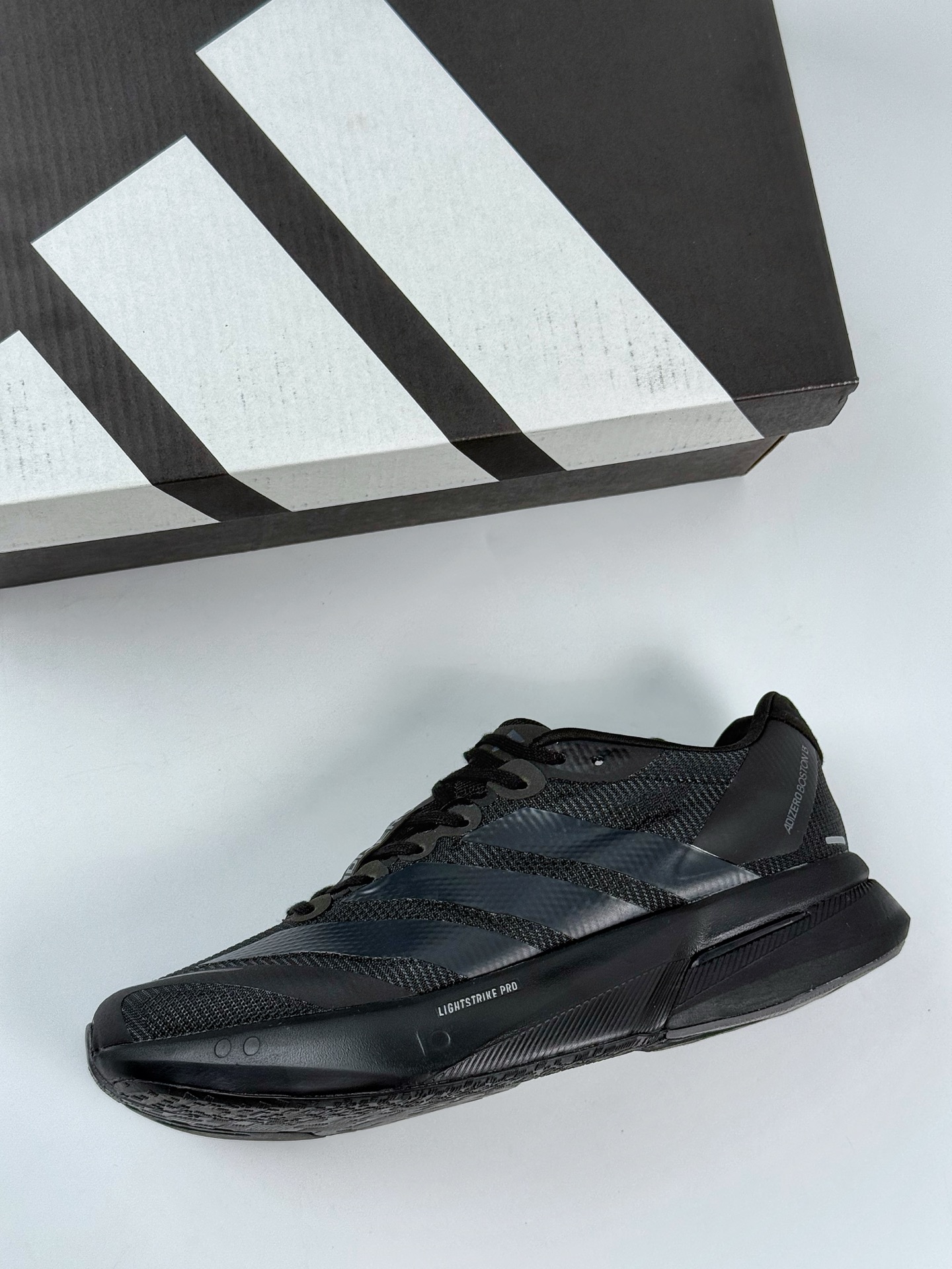 200 Adidas Adizero Boston 13 轻盈跑鞋 超轻发泡底 缓震透气跑步鞋 JS4941-Chinese UA Cheap High Quatity Brand Clothes Bags handbags Sneakers wholesale wholesaler seller from China Factory suppliers Fashion Clothing Shoes best Quality Beautiful Price 200 Adidas Adizero Boston 13 轻盈跑鞋 超轻发泡底 缓震透气跑步鞋 JS4941