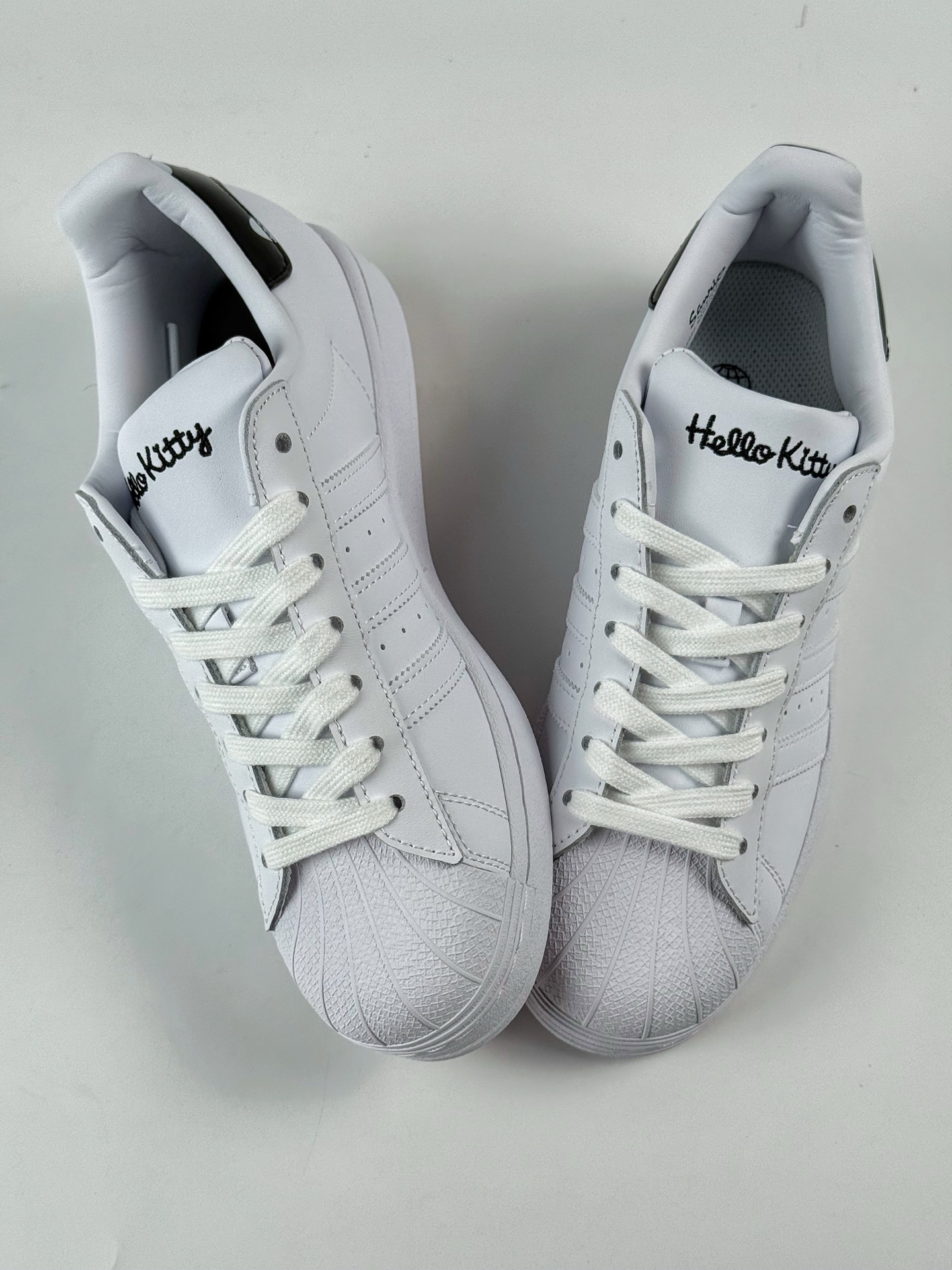 150 Adidas Originals Superstar 全新配色 贝壳头休闲板鞋 GW7168-Chinese UA Cheap High Quatity Brand Clothes Bags handbags Sneakers wholesale wholesaler seller from China Factory suppliers Fashion Clothing Shoes best Quality Beautiful Price 150 Adidas Originals Superstar 全新配色 贝壳头休闲板鞋 GW7168