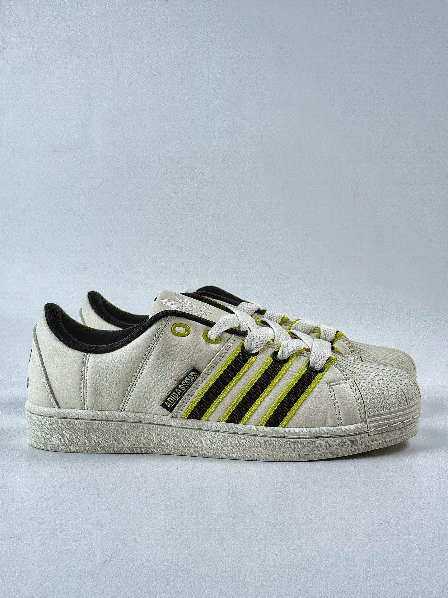 150 Adidas Originals Superstar 全新配色 合集 贝壳头休闲板鞋-Chinese UA Cheap High Quatity Brand Clothes Bags handbags Sneakers wholesale wholesaler seller from China Factory suppliers Fashion Clothing Shoes best Quality Beautiful Price 150 Adidas Originals Superstar 全新配色 合集 贝壳头休闲板鞋