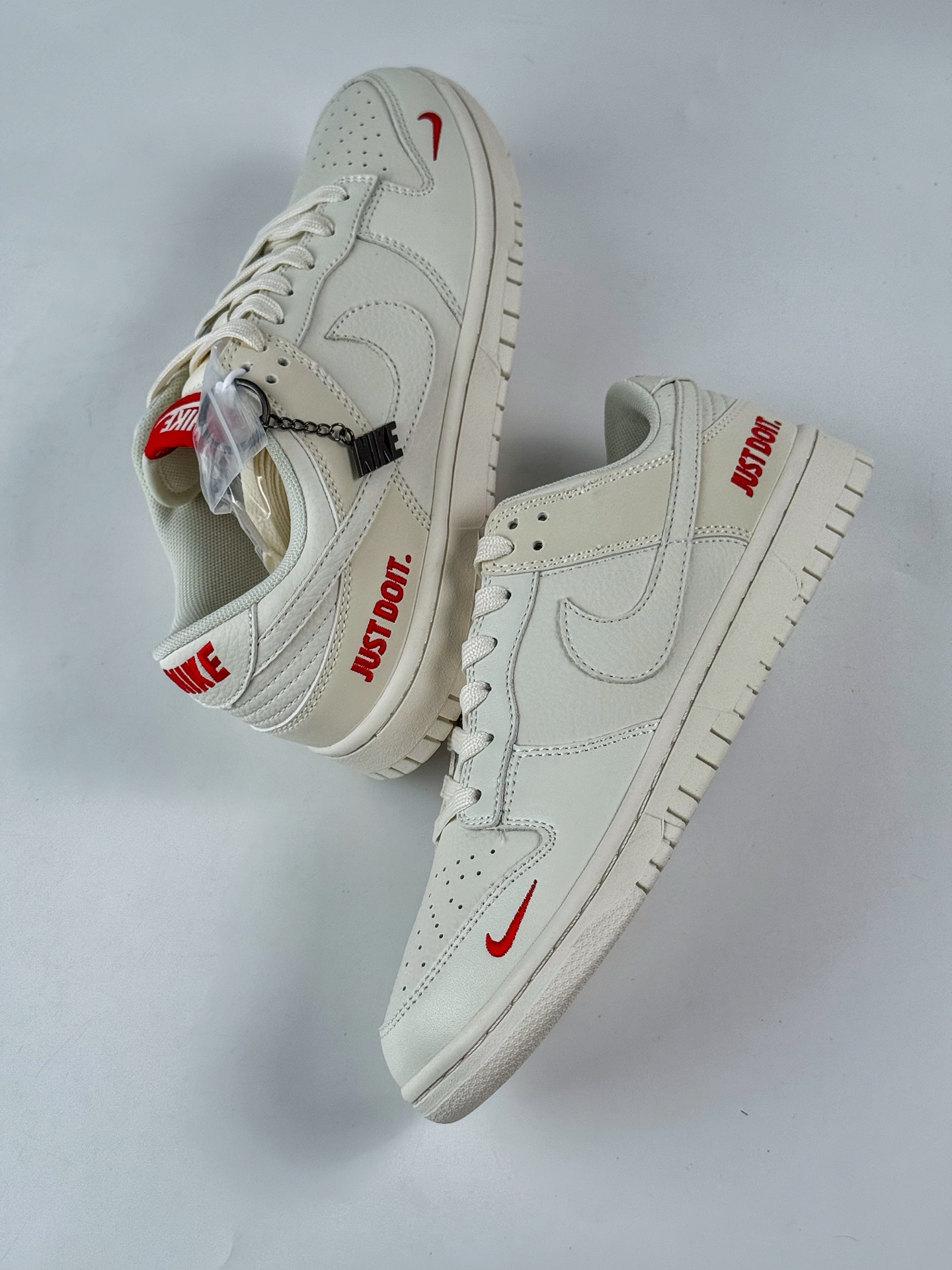 280 Nike SB Dunk Low x Just Do It 米白红小勾 CS1688-113-Chinese UA Cheap High Quatity Brand Clothes Bags handbags Sneakers wholesale wholesaler seller from China Factory suppliers Fashion Clothing Shoes best Quality Beautiful Price 280 Nike SB Dunk Low x Just Do It 米白红小勾 CS1688-113