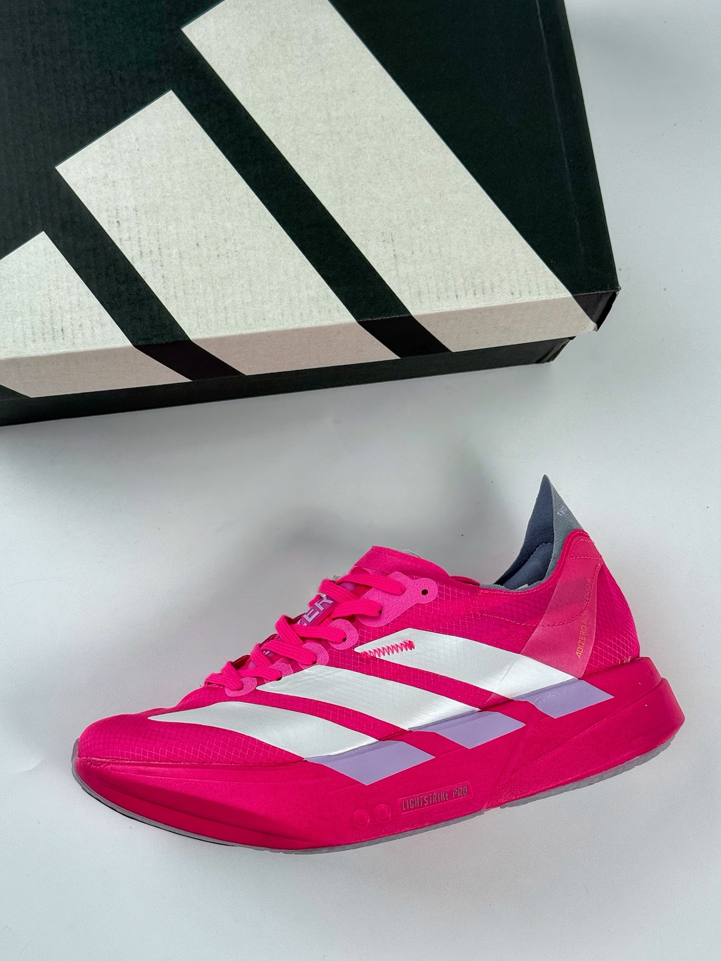 190 Adidas Adizero Pro Evo 4 M 全掌碳板 阿迪超轻透气缓震跑鞋 JR1269-Chinese UA Cheap High Quatity Brand Clothes Bags handbags Sneakers wholesale wholesaler seller from China Factory suppliers Fashion Clothing Shoes best Quality Beautiful Price 190 Adidas Adizero Pro Evo 4 M 全掌碳板 阿迪超轻透气缓震跑鞋 JR1269