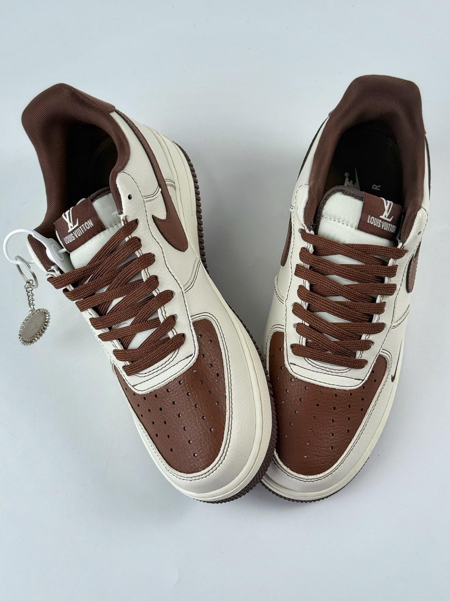 Nike Air Force 1 Low 07 x Louis Vuitton 白棕小勾 KK1988-087