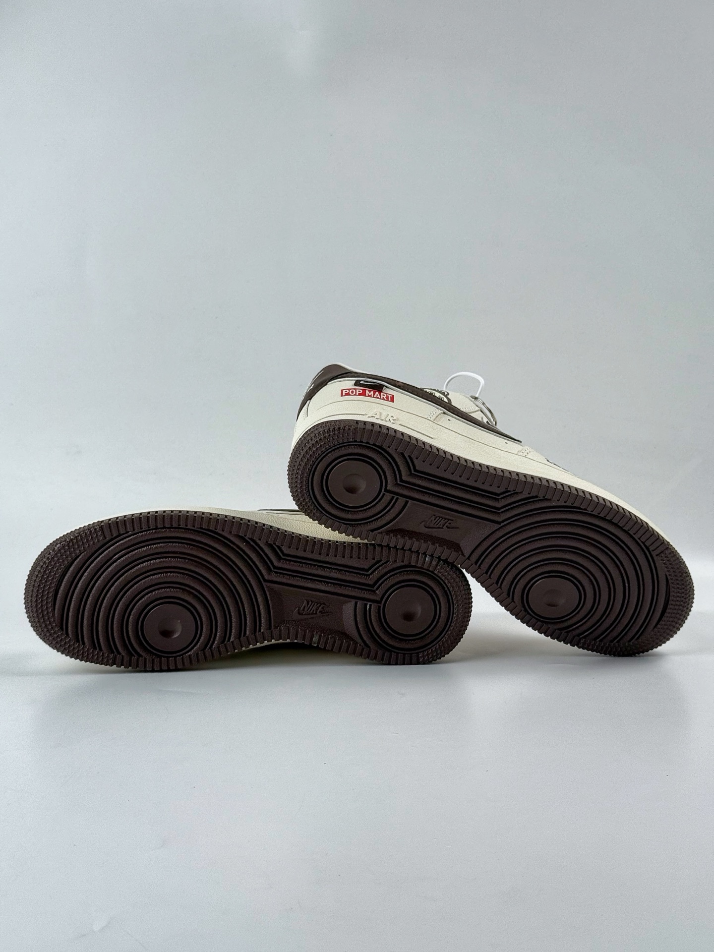 260 Nike Air Force 1 Low 07 x LABUBU 白黑满天星 KJ1688-012-Chinese UA Cheap High Quatity Brand Clothes Bags handbags Sneakers wholesale wholesaler seller from China Factory suppliers Fashion Clothing Shoes best Quality Beautiful Price 260 Nike Air Force 1 Low 07 x LABUBU 白黑满天星 KJ1688-012