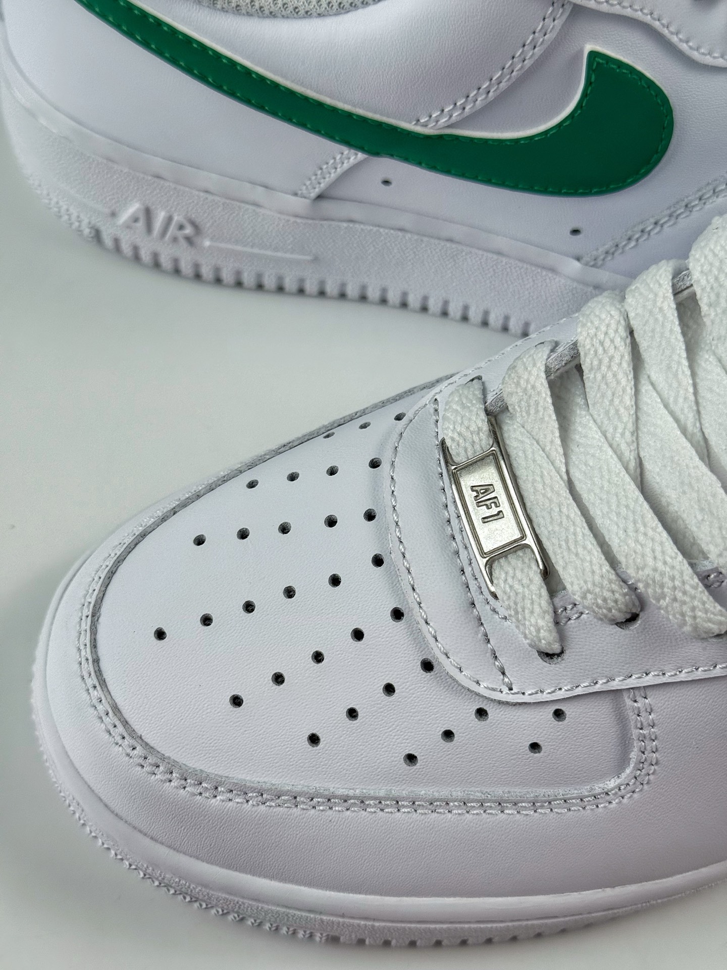 200 Nike Air Force 1 Low 07 白绿色 FJ4146-121-Chinese UA Cheap High Quatity Brand Clothes Bags handbags Sneakers wholesale wholesaler seller from China Factory suppliers Fashion Clothing Shoes best Quality Beautiful Price 200 Nike Air Force 1 Low 07 白绿色 FJ4146-121