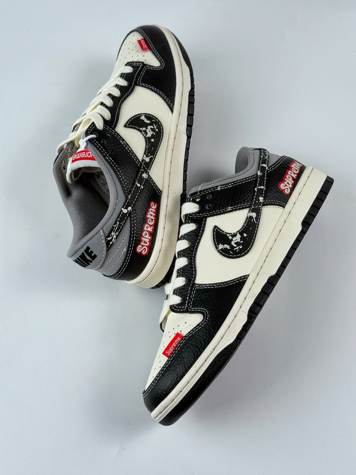 260 Nike SB Dunk Low x Superme 黑白 HS2506-210-Chinese UA Cheap High Quatity Brand Clothes Bags handbags Sneakers wholesale wholesaler seller from China Factory suppliers Fashion Clothing Shoes best Quality Beautiful Price 260 Nike SB Dunk Low x Superme 黑白 HS2506-210