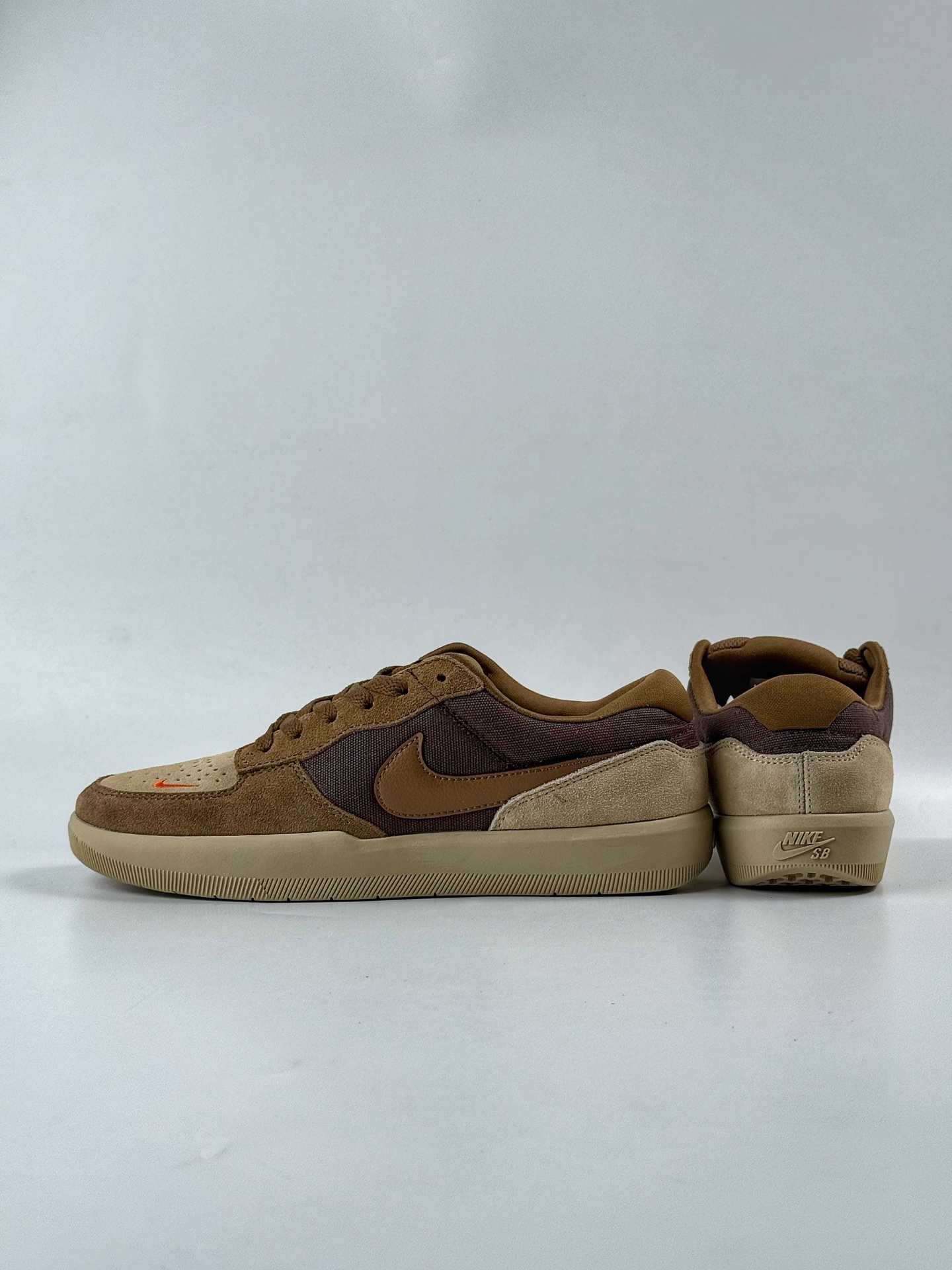 150 耐克Nike SB Force 58 纯原版本 硫化杯底 传统篮球风格 DV5477-201-Chinese UA Cheap High Quatity Brand Clothes Bags handbags Sneakers wholesale wholesaler seller from China Factory suppliers Fashion Clothing Shoes best Quality Beautiful Price 150 耐克Nike SB Force 58 纯原版本 硫化杯底 传统篮球风格 DV5477-201