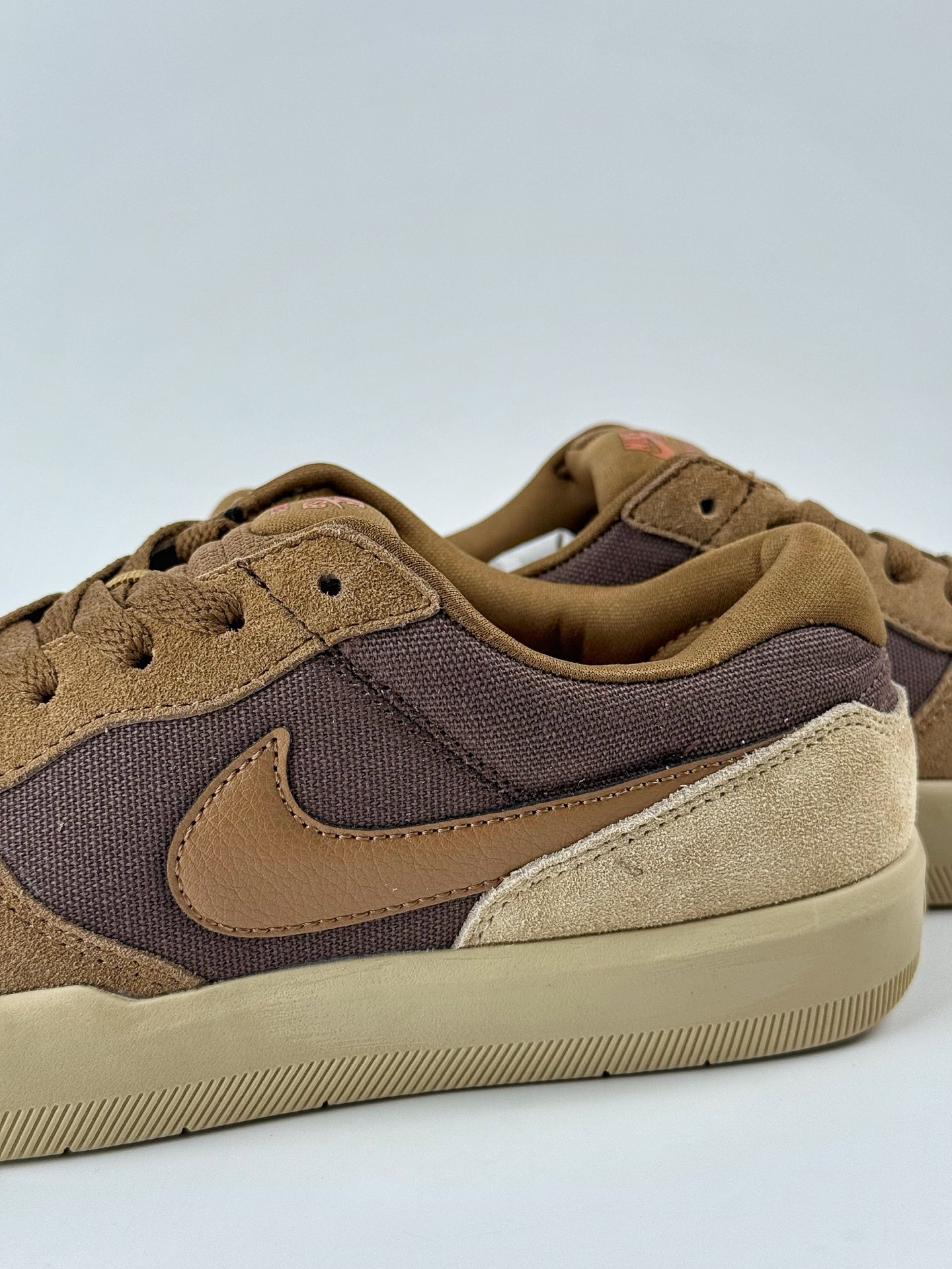 150 耐克Nike SB Force 58 纯原版本 硫化杯底 传统篮球风格 DV5477-201-Chinese UA Cheap High Quatity Brand Clothes Bags handbags Sneakers wholesale wholesaler seller from China Factory suppliers Fashion Clothing Shoes best Quality Beautiful Price 150 耐克Nike SB Force 58 纯原版本 硫化杯底 传统篮球风格 DV5477-201