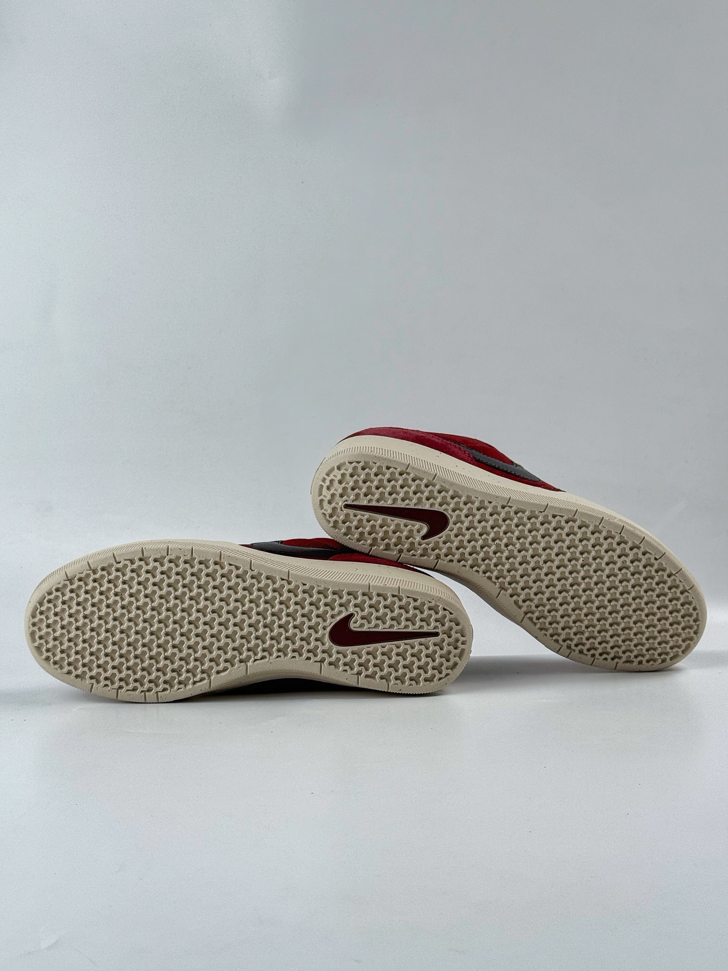 150 耐克Nike SB Force 58 纯原版本 硫化杯底 传统篮球风格 DV5477-602-Chinese UA Cheap High Quatity Brand Clothes Bags handbags Sneakers wholesale wholesaler seller from China Factory suppliers Fashion Clothing Shoes best Quality Beautiful Price 150 耐克Nike SB Force 58 纯原版本 硫化杯底 传统篮球风格 DV5477-602