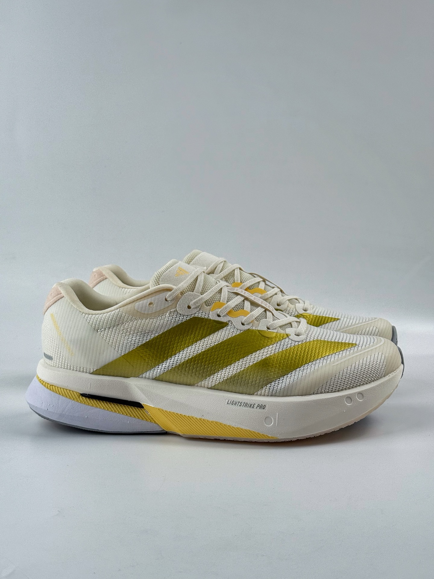 200 AdidAdizero Boston 13 轻盈跑鞋 超轻发泡底 缓震透气跑步鞋 JS4952-Chinese UA Cheap High Quatity Brand Clothes Bags handbags Sneakers wholesale wholesaler seller from China Factory suppliers Fashion Clothing Shoes best Quality Beautiful Price 200 AdidAdizero Boston 13 轻盈跑鞋 超轻发泡底 缓震透气跑步鞋 JS4952