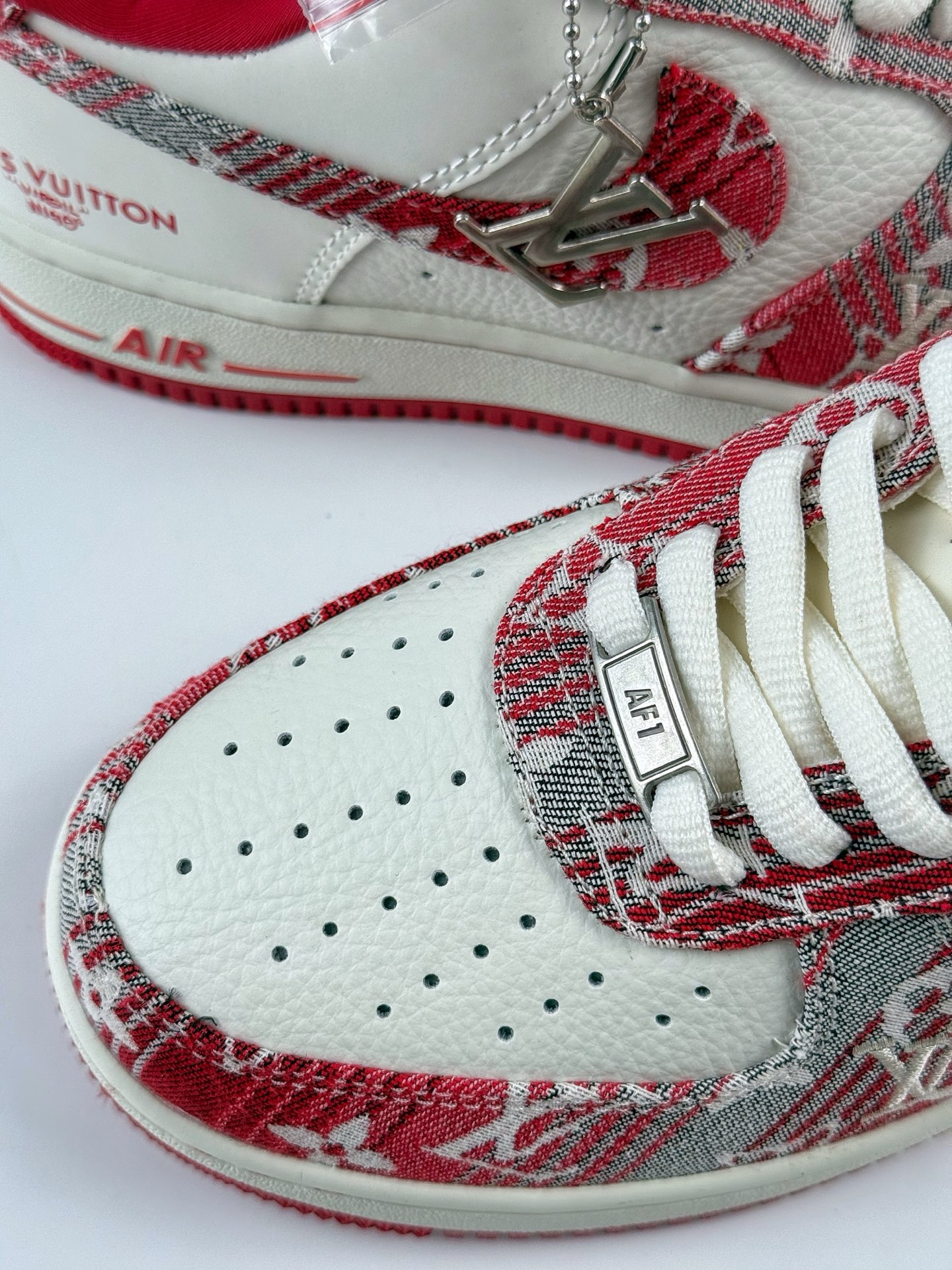 Nike Air Force 1 Low 07 x Louis Vuitton 牛仔红白  SC9207-541