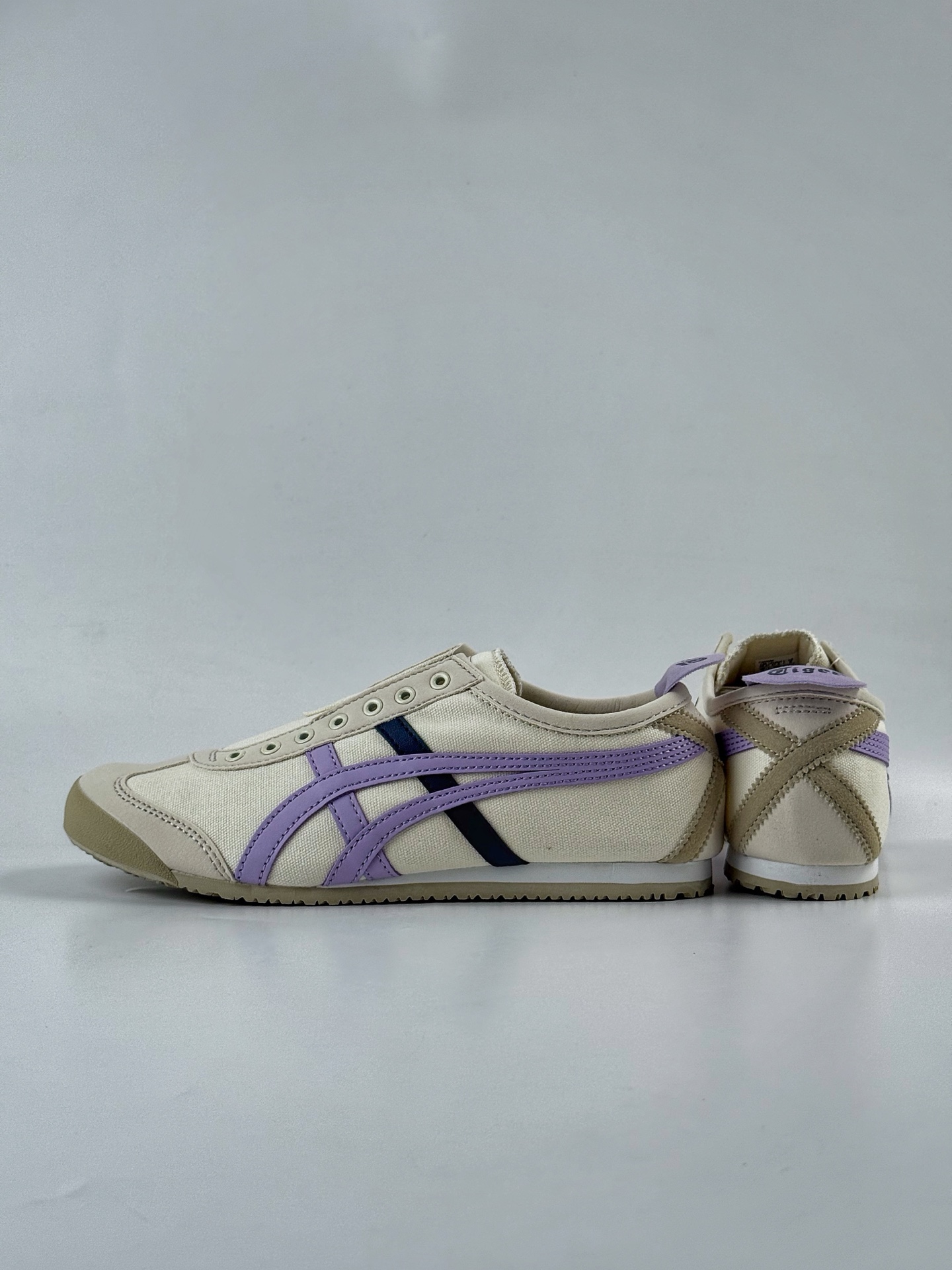 Onitsuka Tiger Mexico 66 SLIP-ON 搭单品 板鞋  1183A360-212