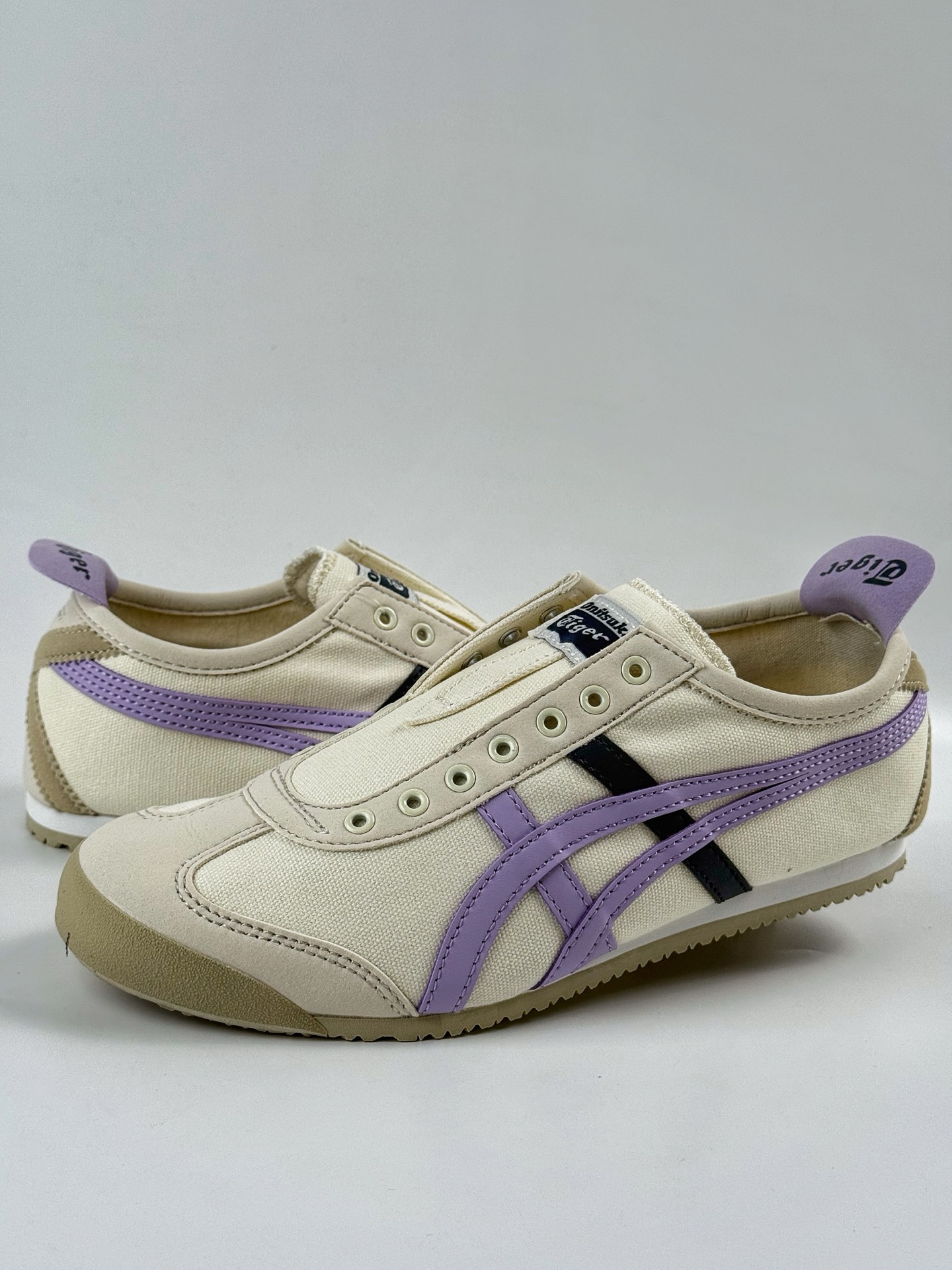 Onitsuka Tiger Mexico 66 SLIP-ON 搭单品 板鞋  1183A360-212