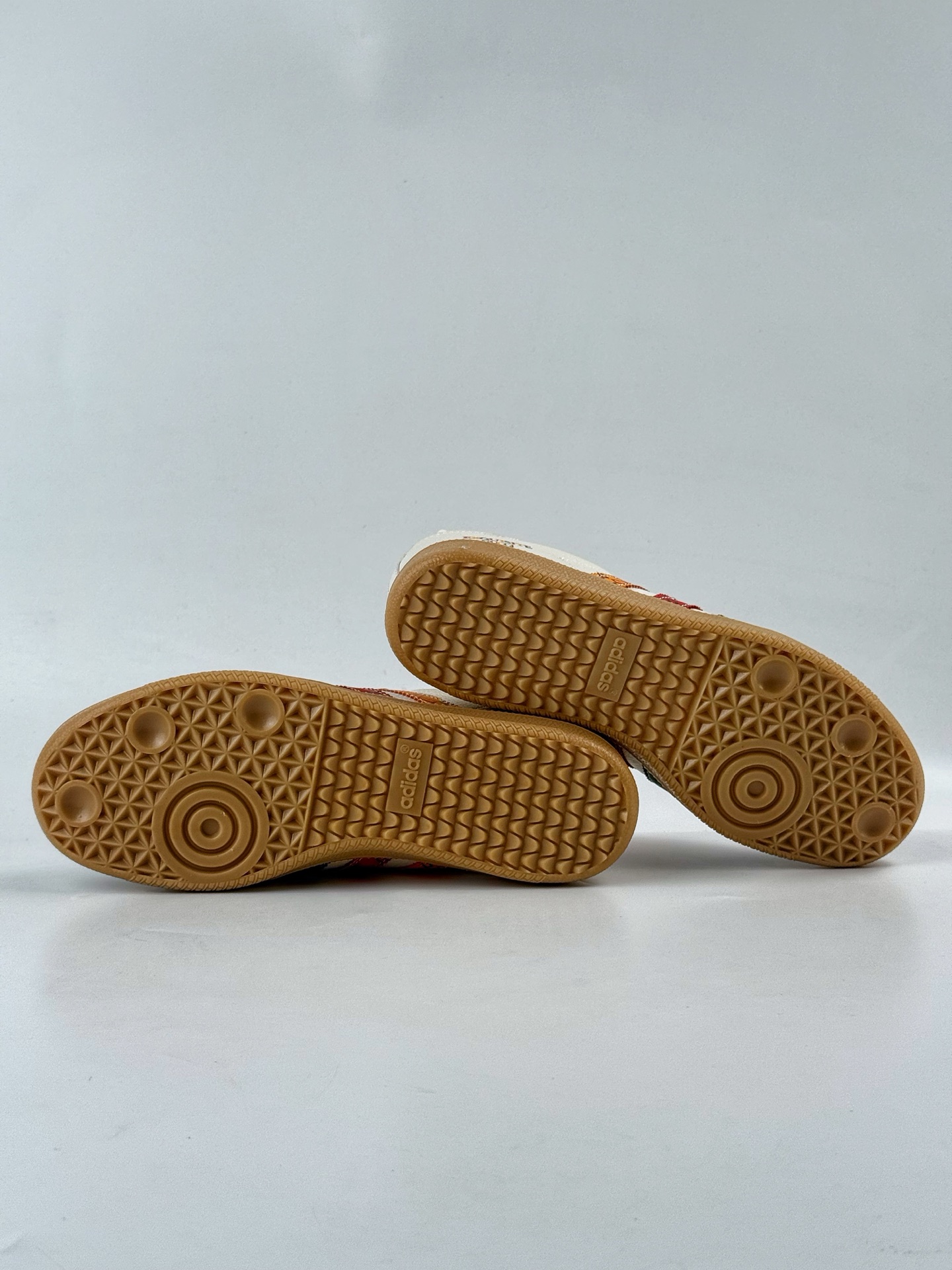 adidoriginals Samba OG x GUCCI 绿白红 桑巴舞系列复古经典轻便板鞋  DB0001
