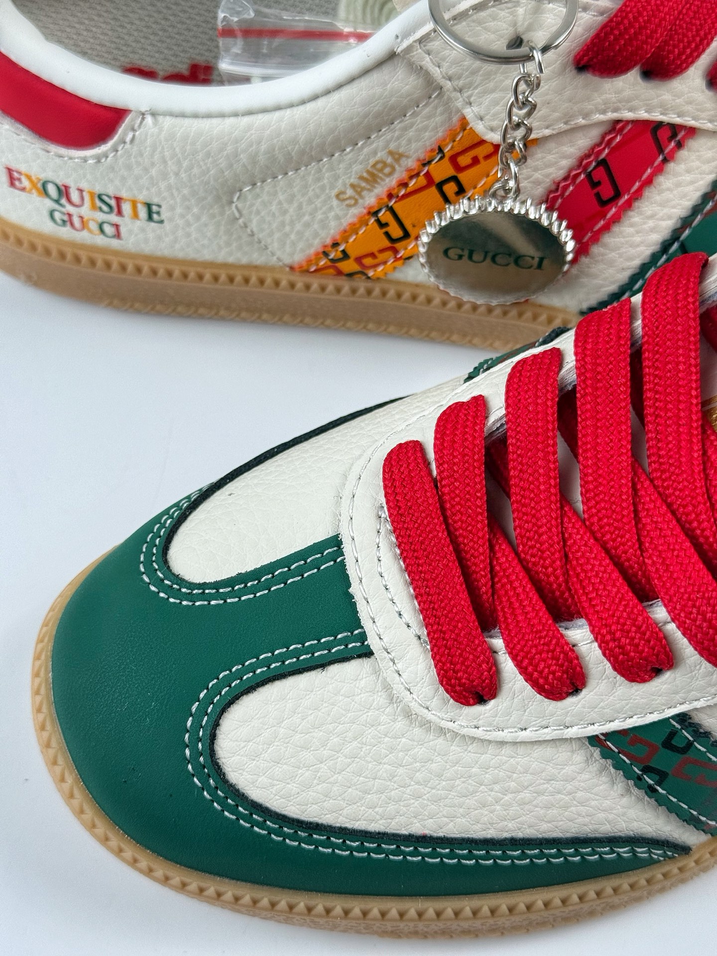 adidoriginals Samba OG x GUCCI 绿白红 桑巴舞系列复古经典轻便板鞋  DB0001