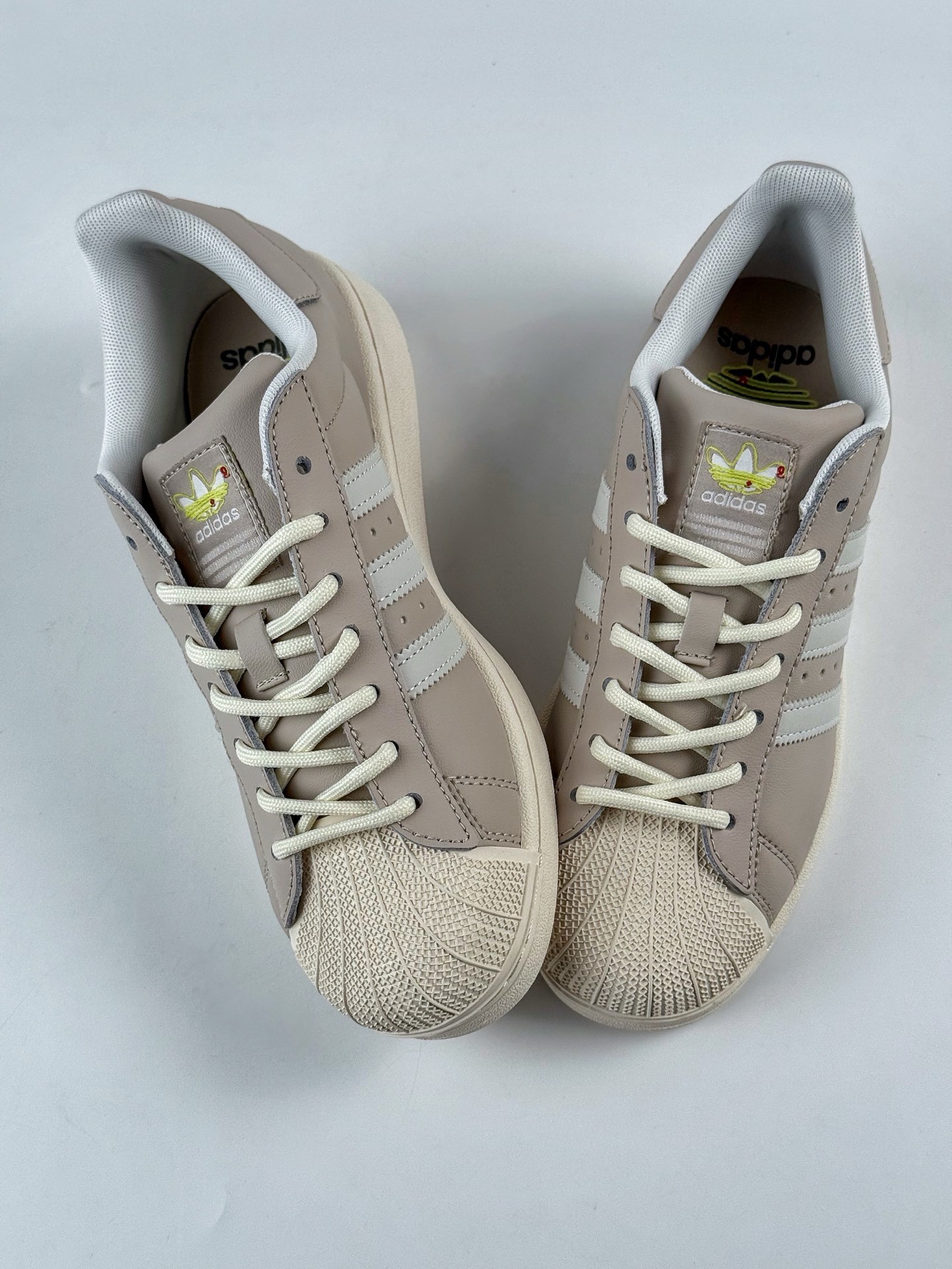 AdidOriginals Superstar 棕灰 JR1330
