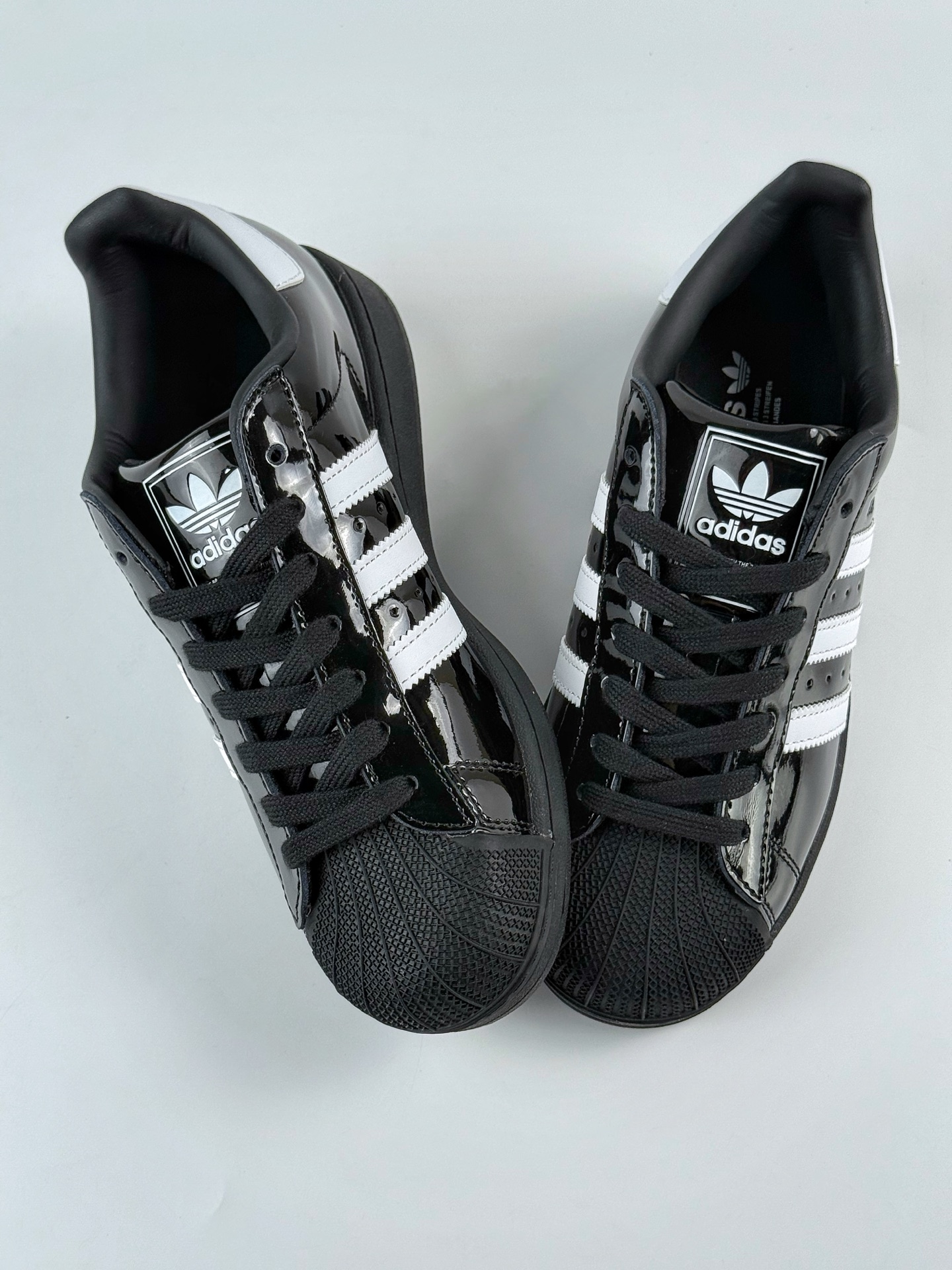 AdidOriginals Superstar 黑白  JH7756