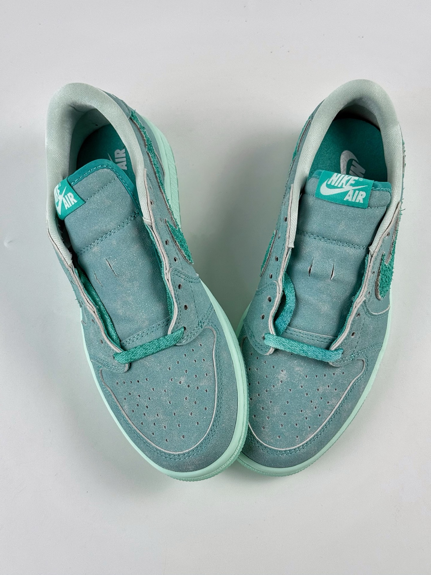 Air Jordan 1 Low 蓝绿 AJ1乔1低帮休闲板鞋  HQ8111-300