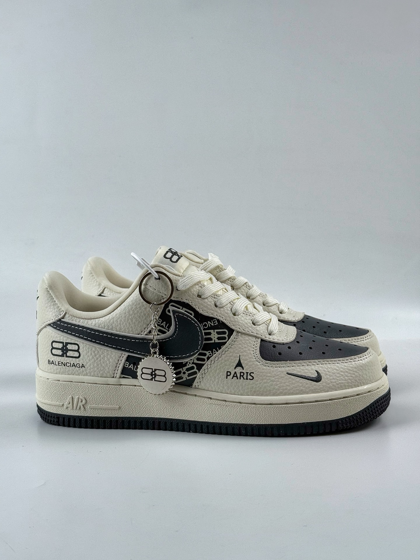 Nike Air Force 1 Low 07 x Balenciaga 白黑小勾 XL1979-103
