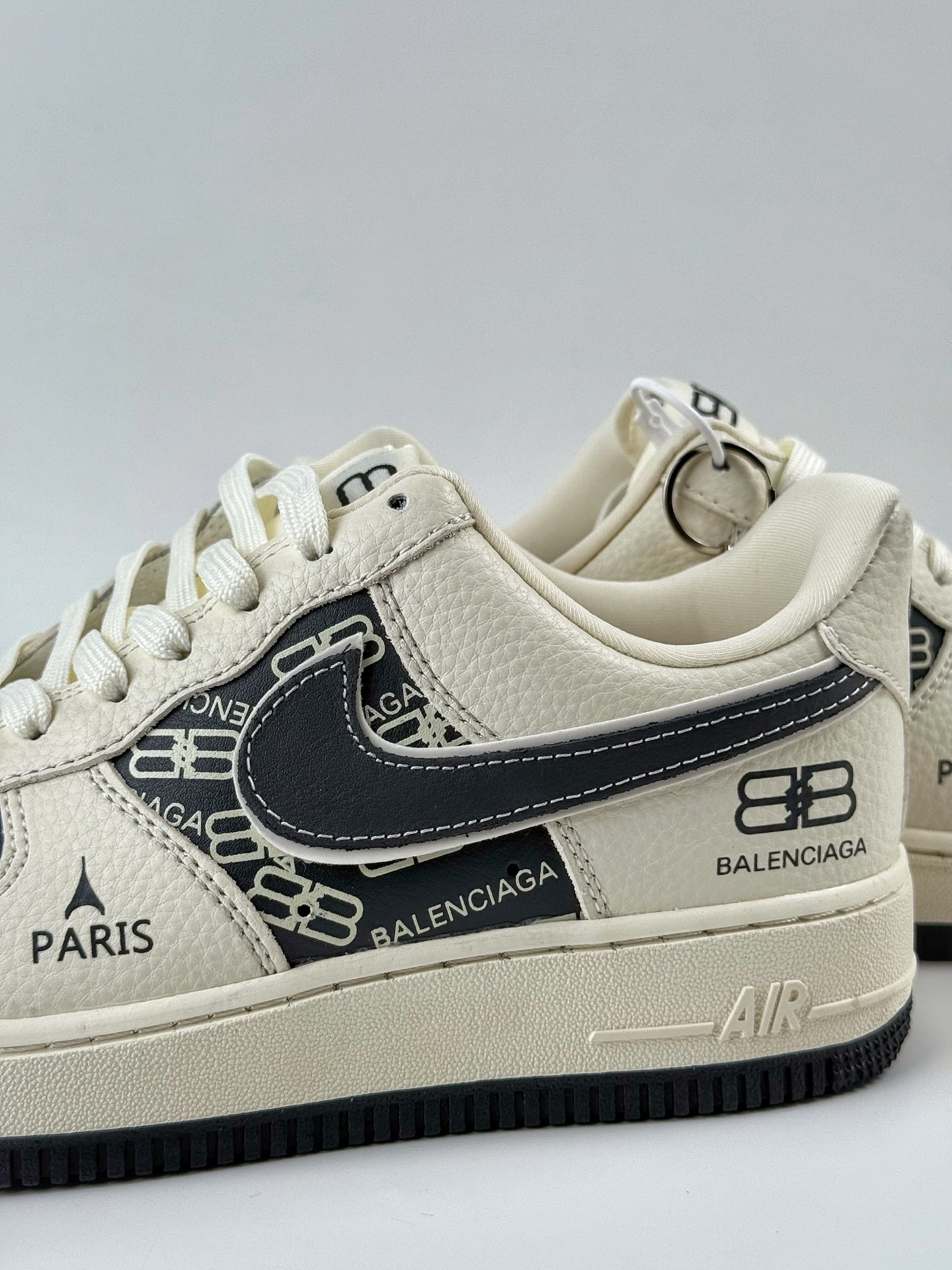 Nike Air Force 1 Low 07 x Balenciaga 白黑小勾 XL1979-103