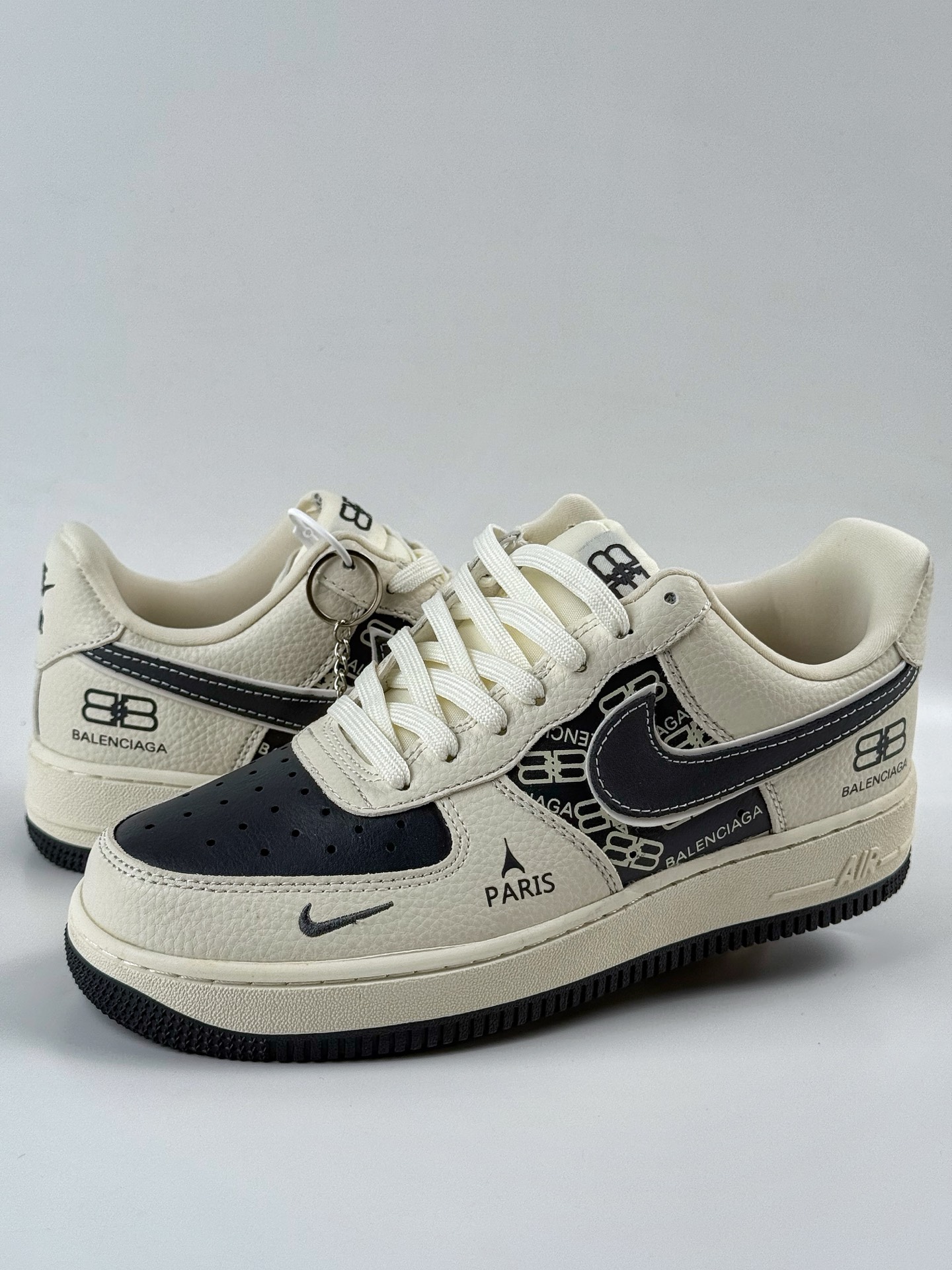 Nike Air Force 1 Low 07 x Balenciaga 白黑小勾 XL1979-103