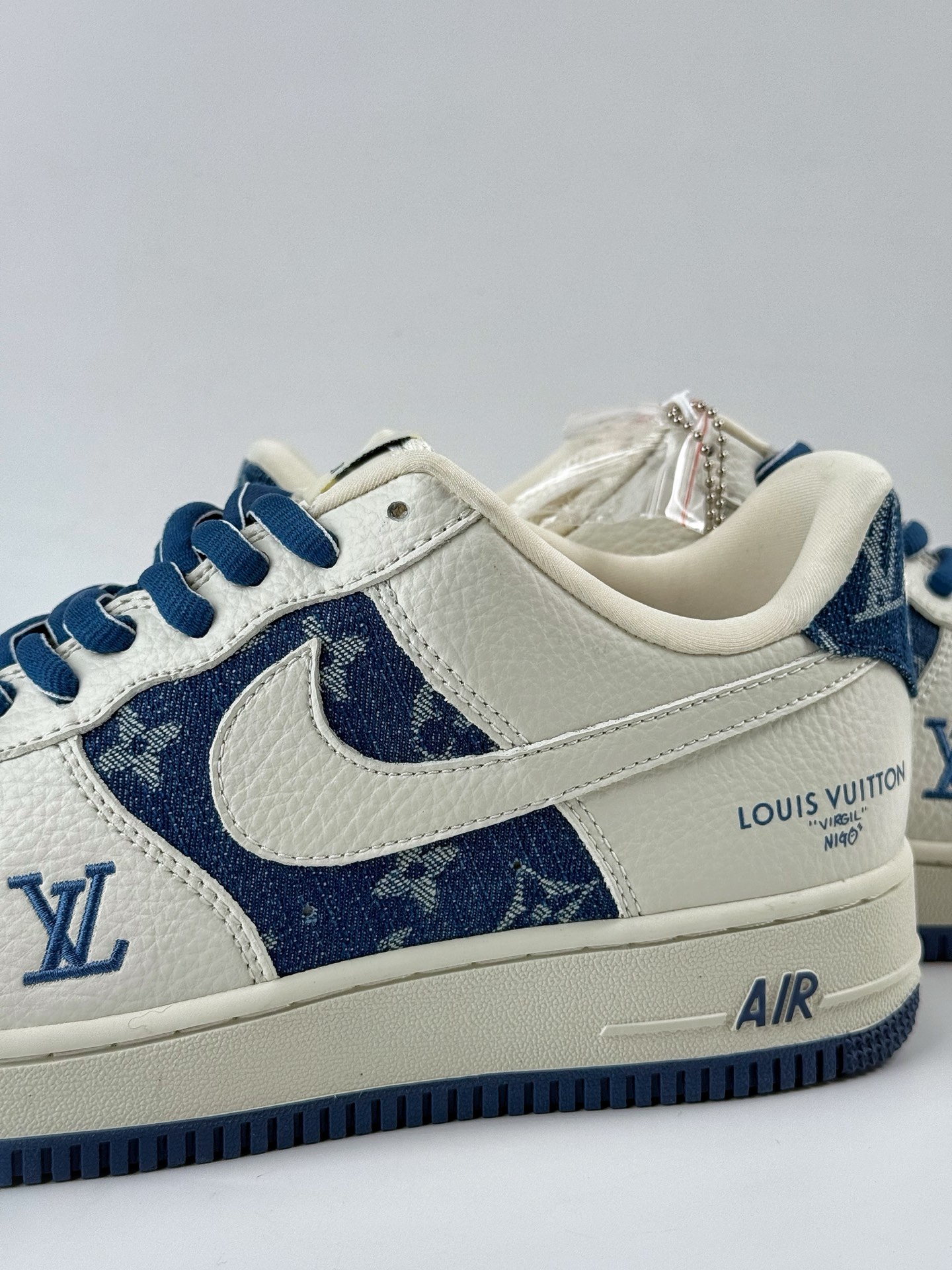 Nike Air Force 1 Low 07 x Louis Vuitton 白蓝牛仔  SC9207-536