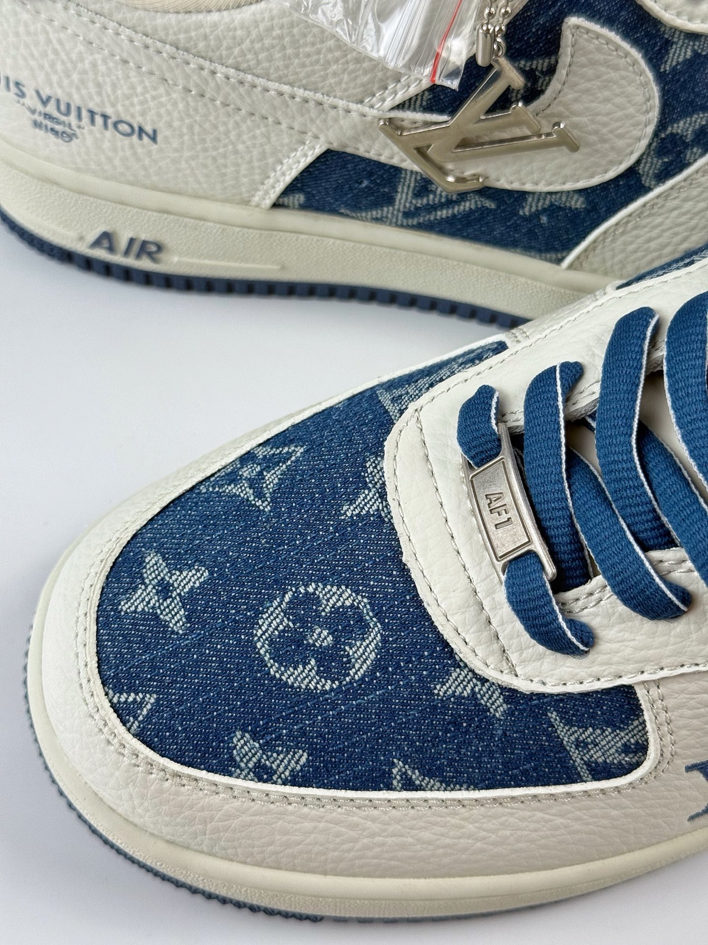 Nike Air Force 1 Low 07 x Louis Vuitton 白蓝牛仔  SC9207-536