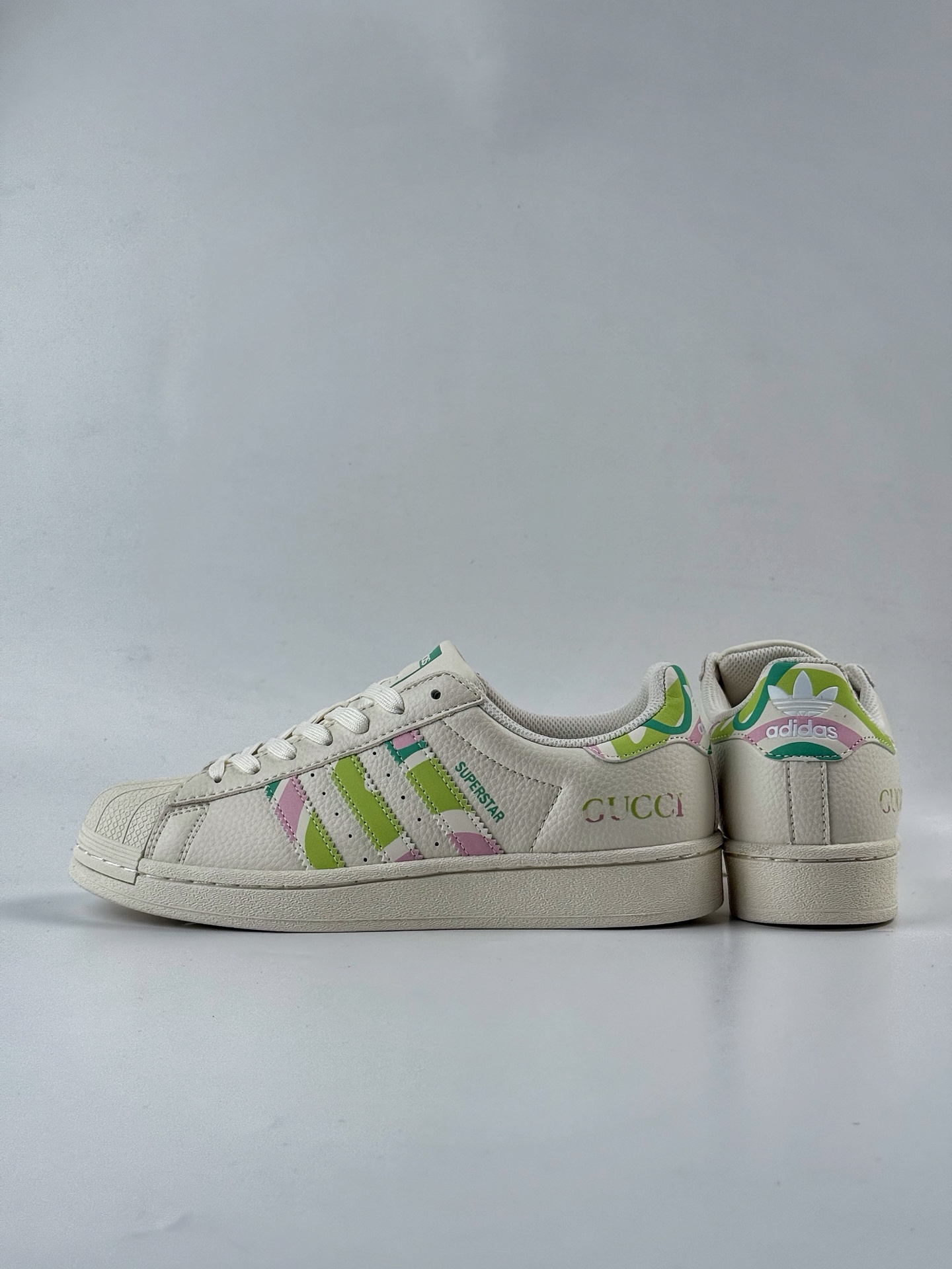 AD Originals Superstar x GUCCI 白绿 采用全新头层拼接皮革材质  DS0024