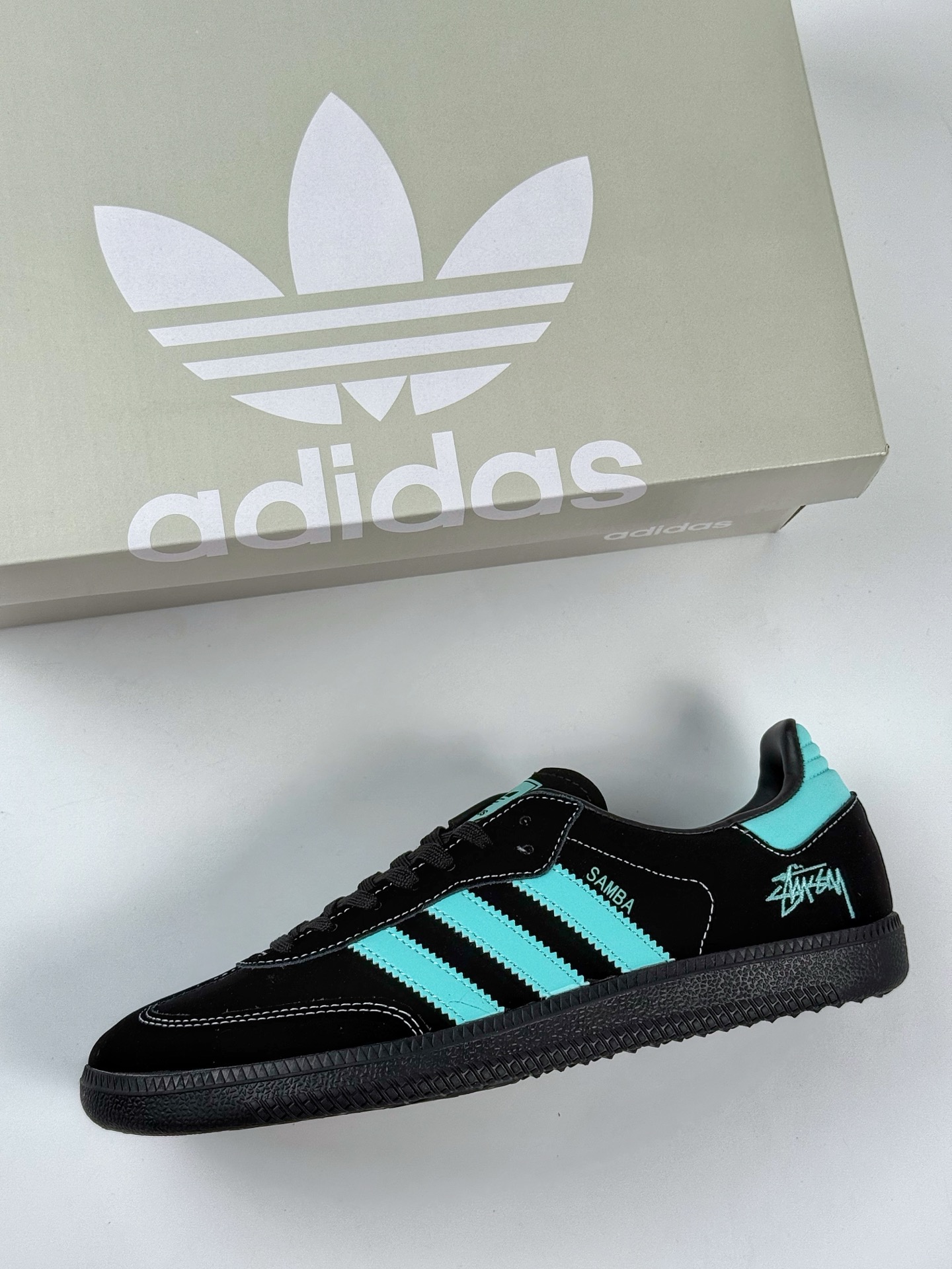 adidoriginals Samba OG x Stussy 黑蓝 桑巴舞系列复古经典轻便板鞋  DX0002