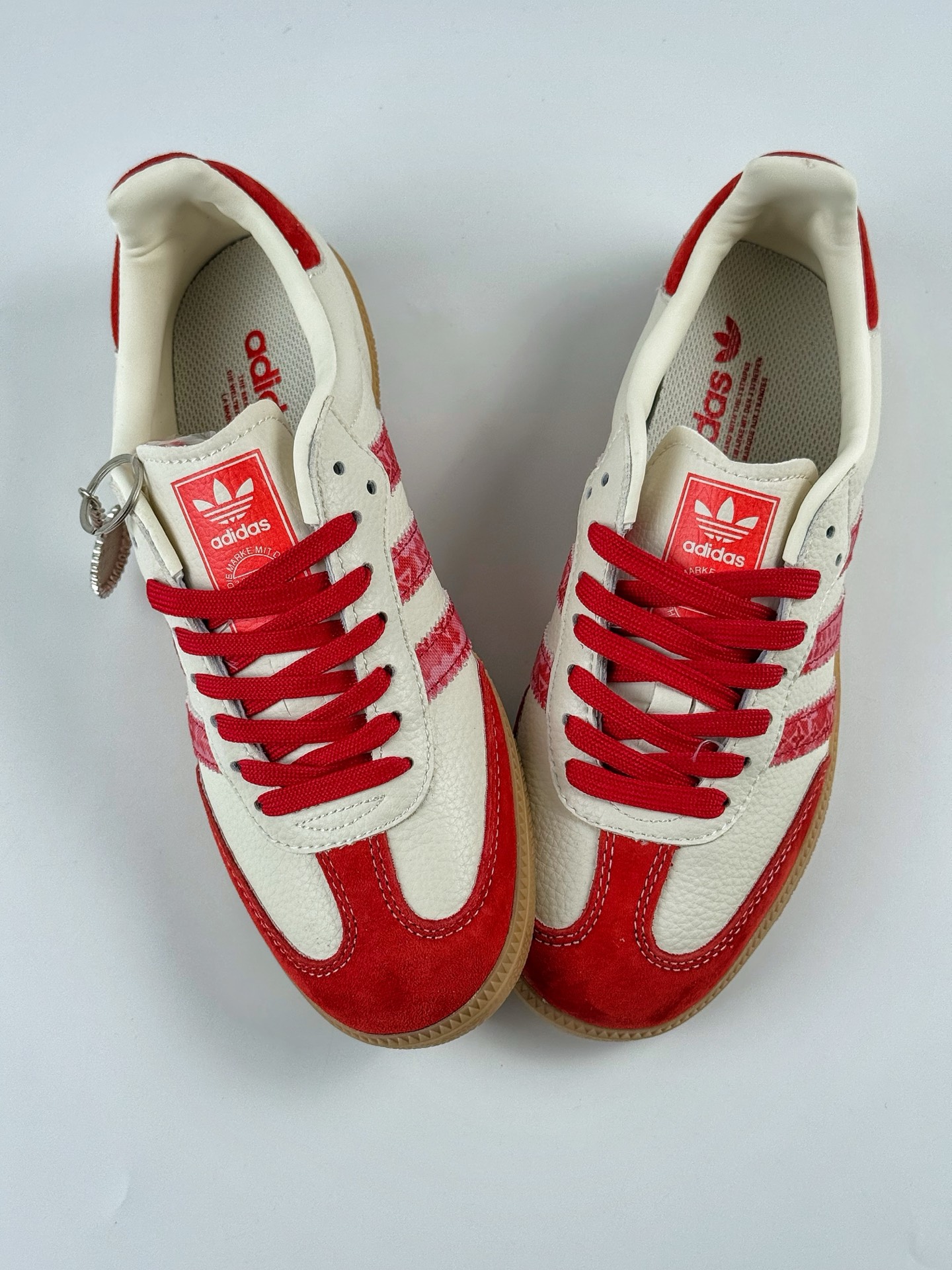 adidoriginals Samba OG x Louis Vuitton 红白 桑巴舞系列复古经典轻便板鞋  DX0008
