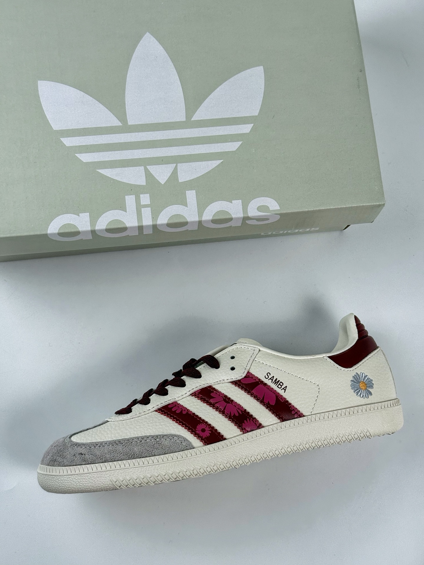 adidoriginals Samba OG 小雏菊 灰白 桑巴舞系列复古经典轻便板鞋 DX0009