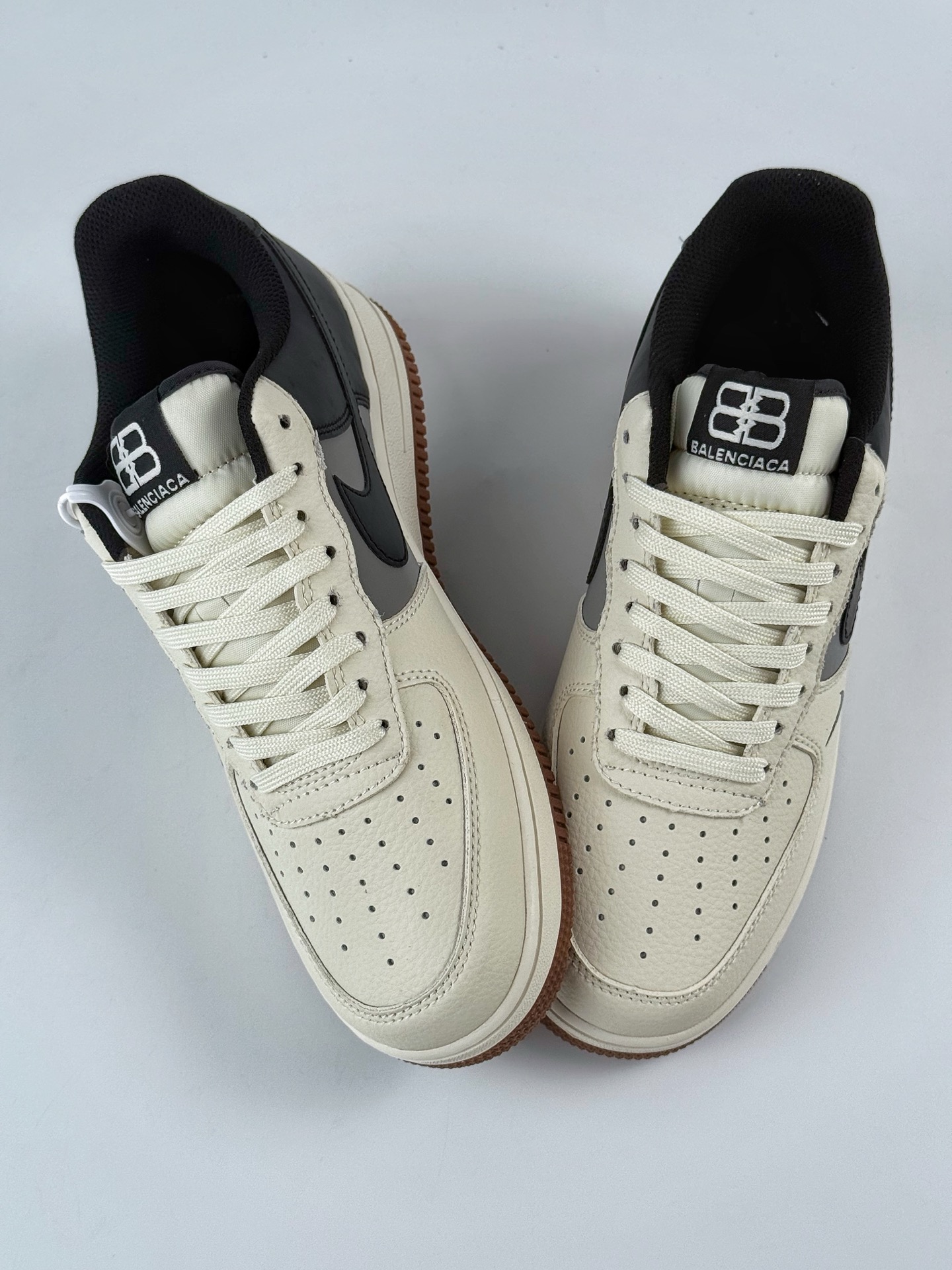 Nike Air Force 1 Low 07 x Balenciaga 白黑小勾  HJ3318-005