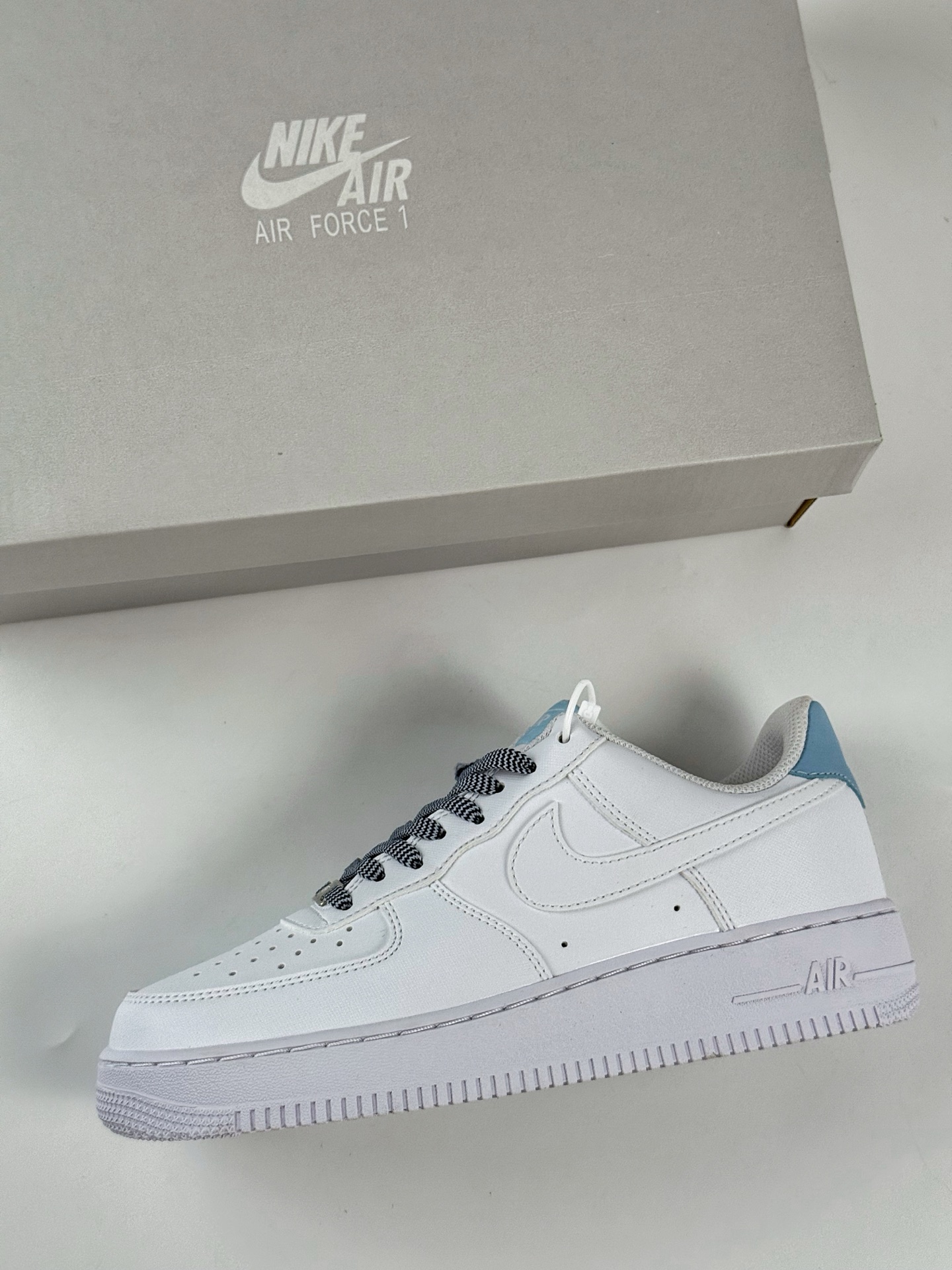 Nike Air Force 1 Low 07 白蓝满天星  IB7167-101