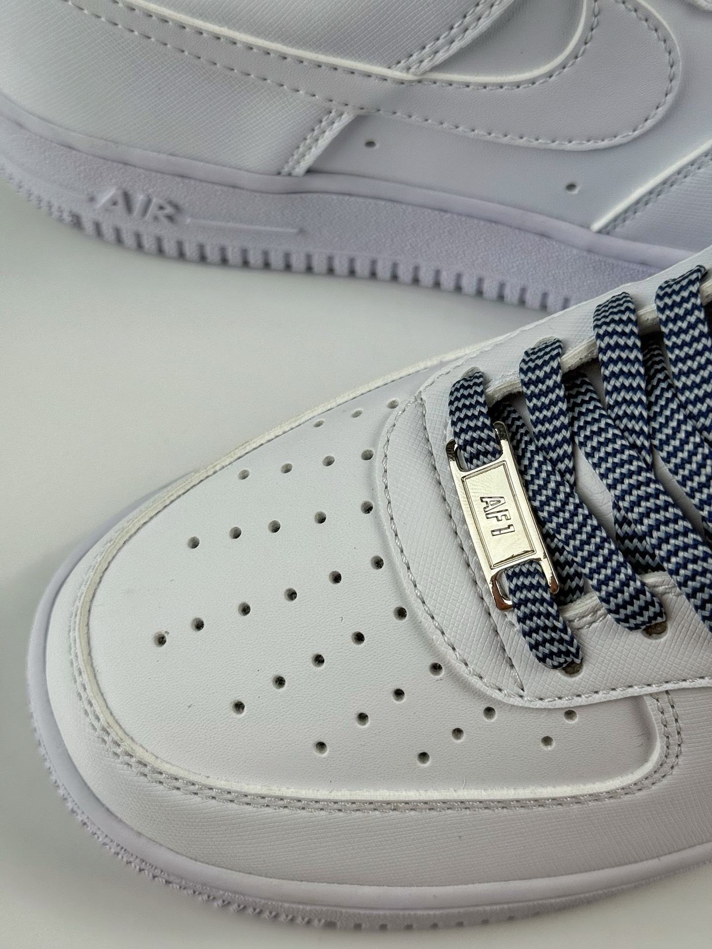 Nike Air Force 1 Low 07 白蓝满天星  IB7167-101