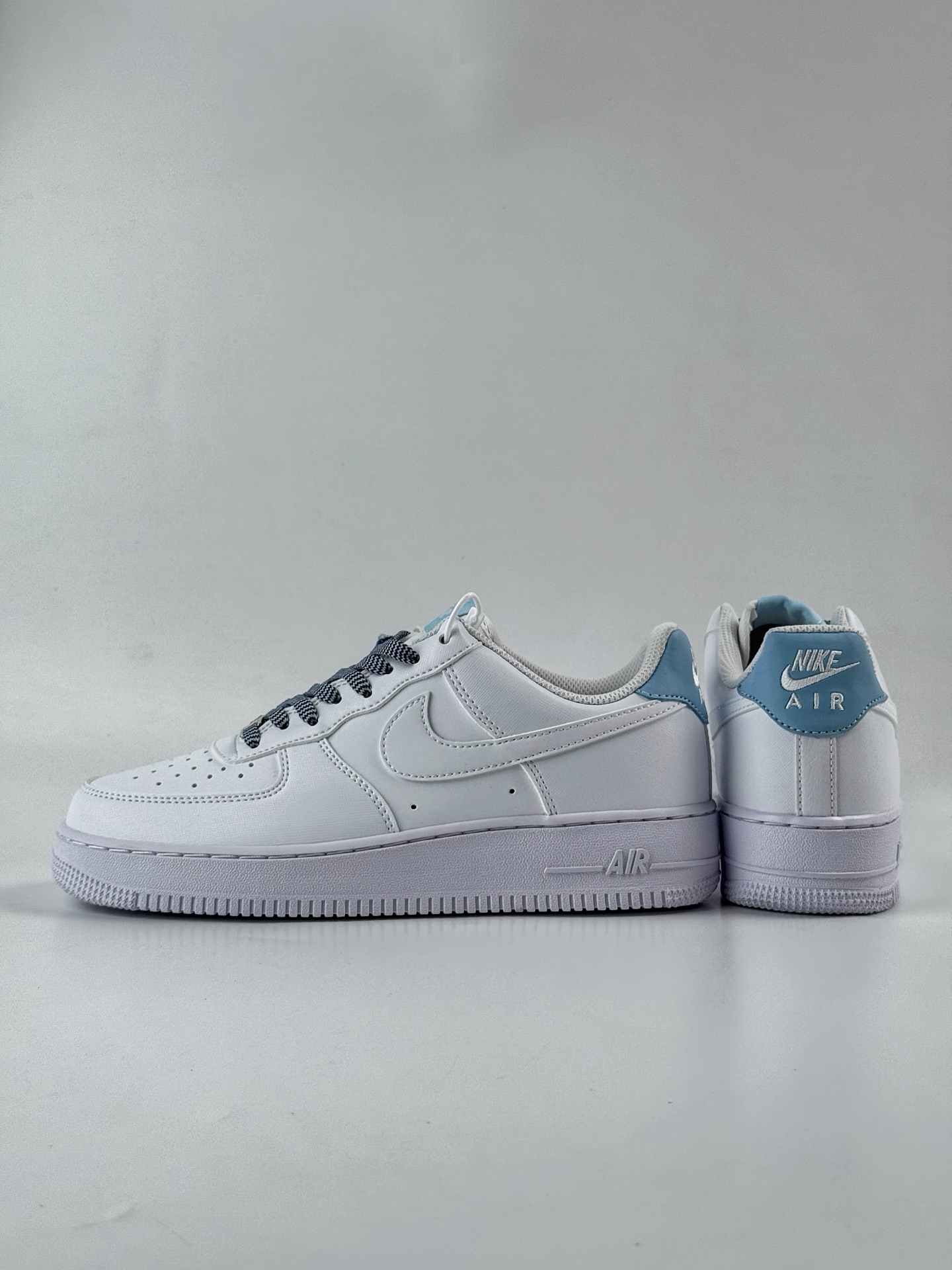 Nike Air Force 1 Low 07 白蓝满天星  IB7167-101