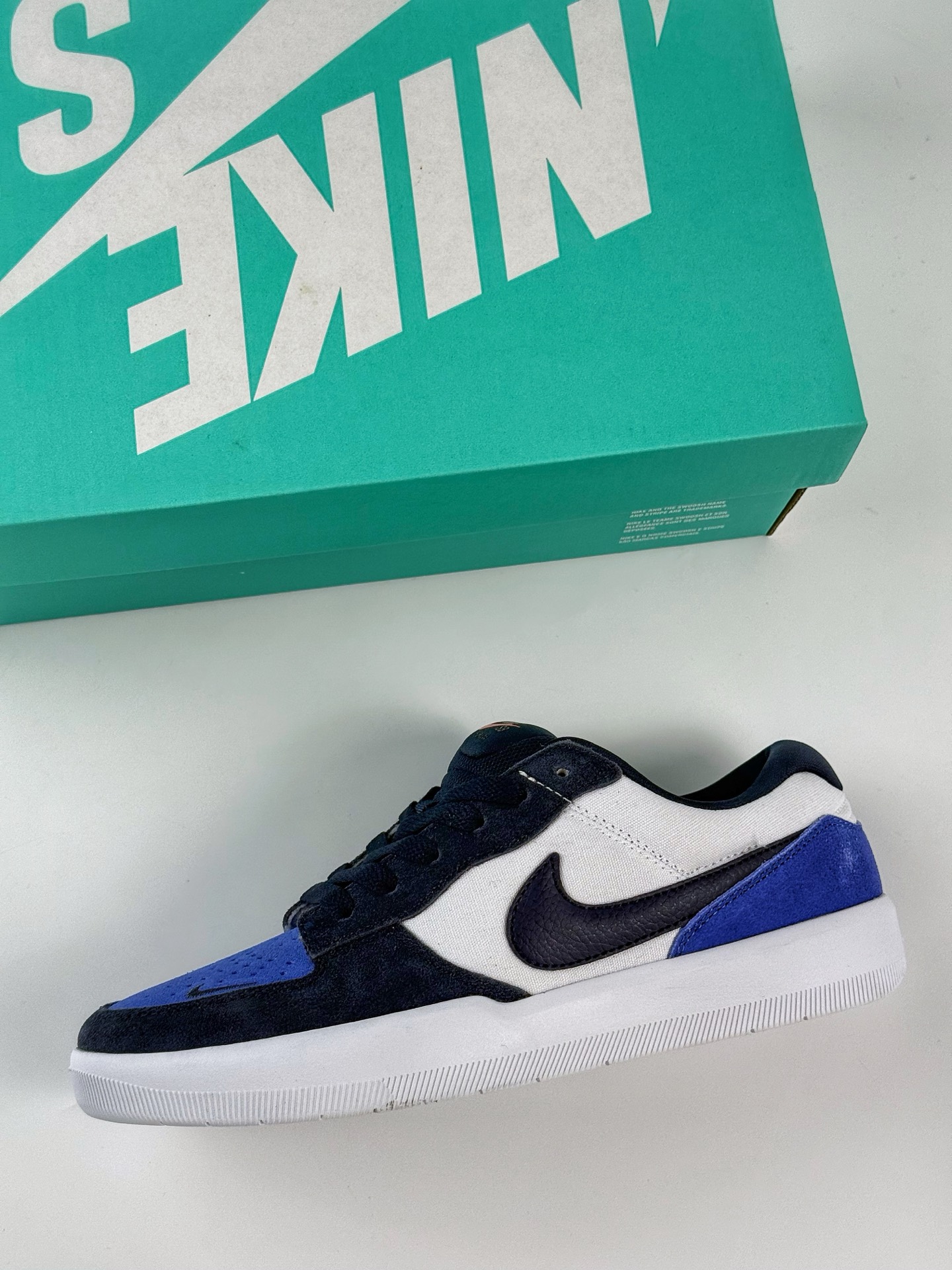 耐克Nike SB Force 58 纯原版本 硫化杯底 传统篮球风格  DV5477-401