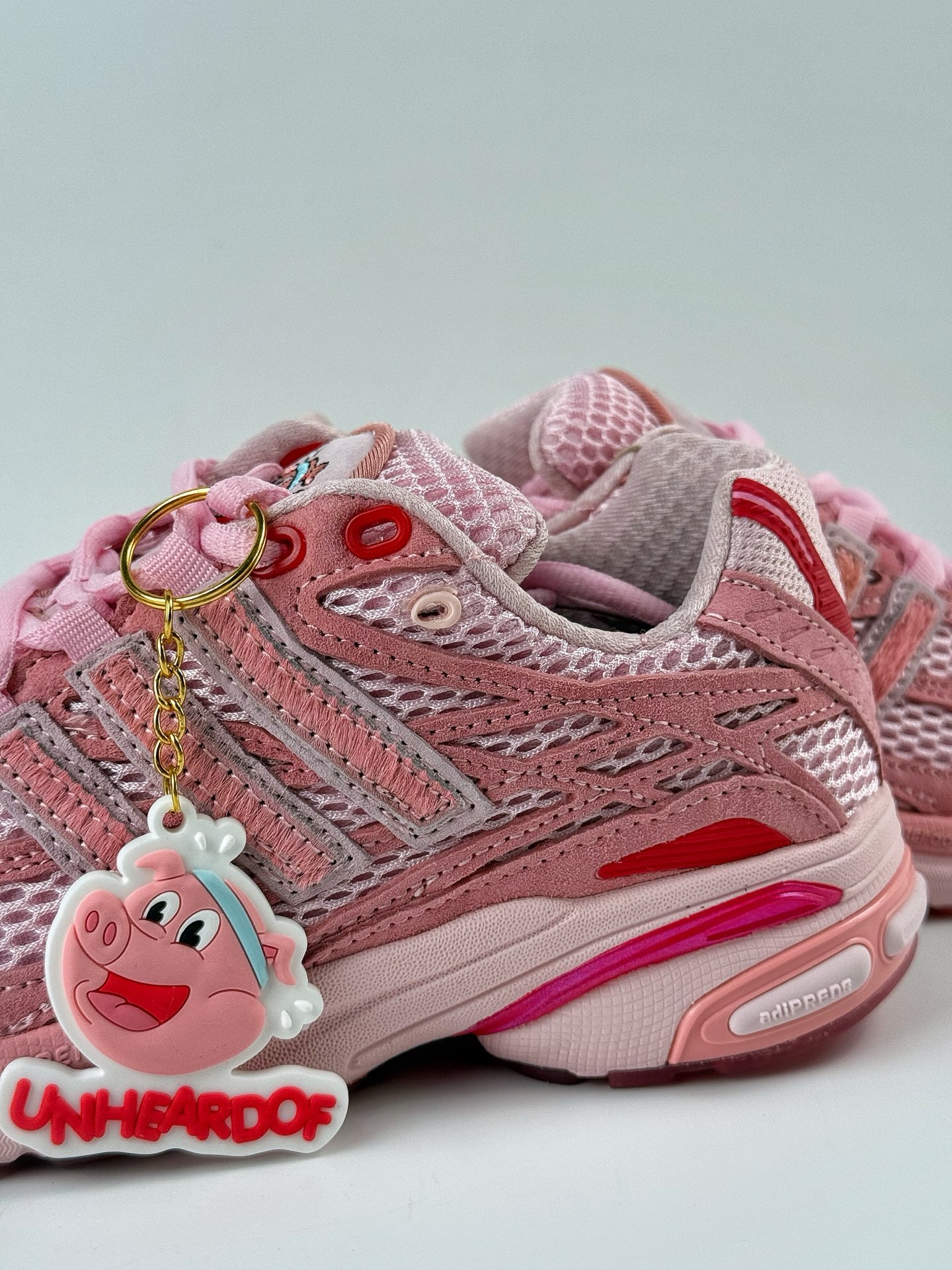 Unheardof x adidoriginals Adistar Cushion 3 “Captain Piggy” 粉红色 JS2974