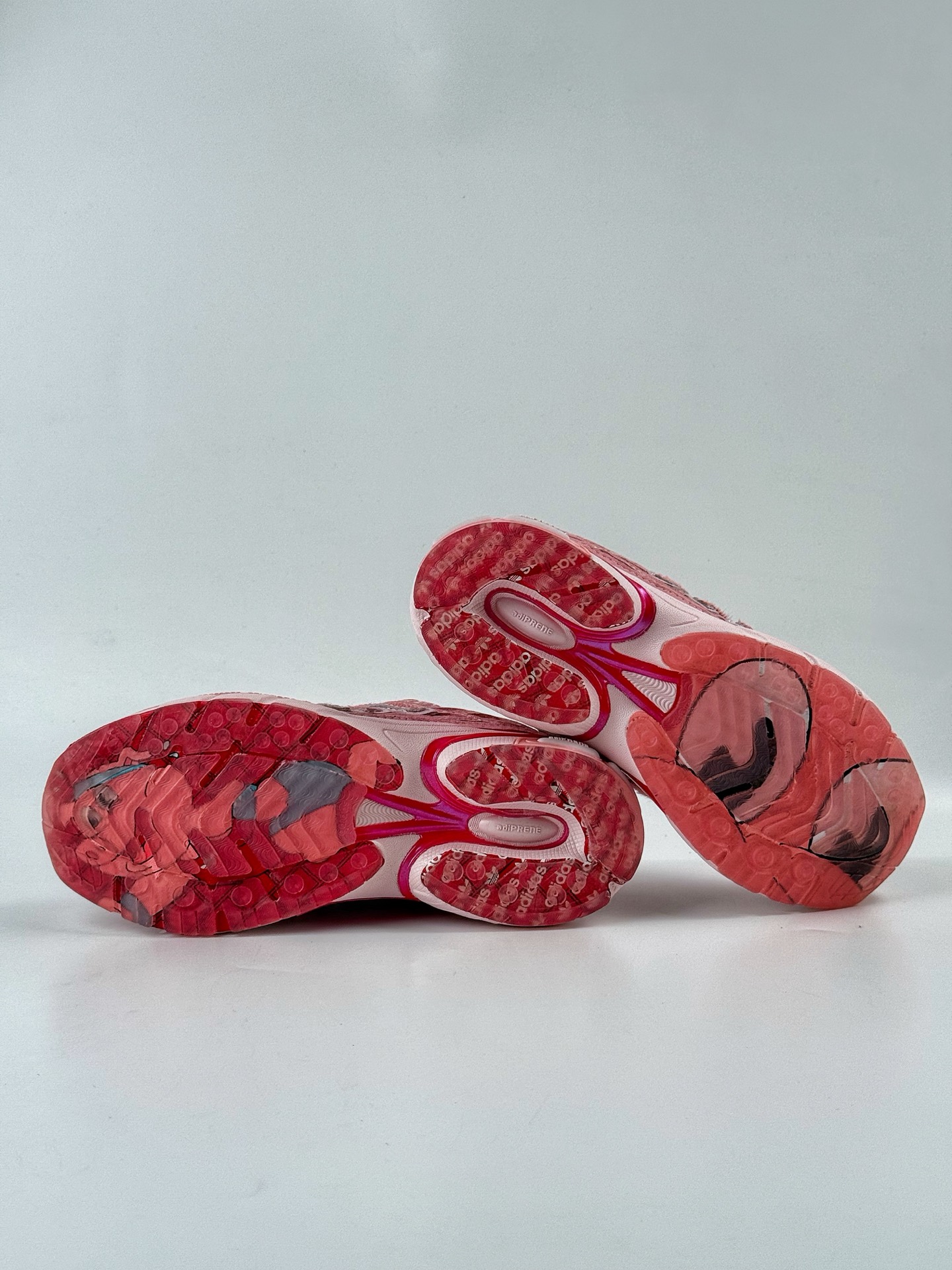 Unheardof x adidoriginals Adistar Cushion 3 “Captain Piggy” 粉红色 JS2974