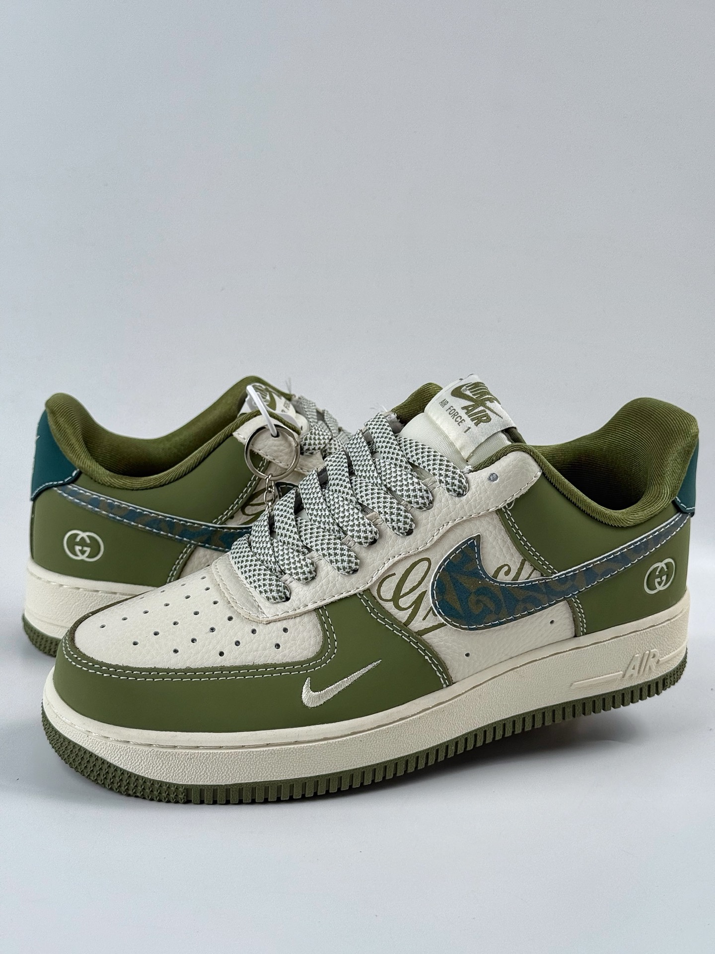 Nike Air Force 1 Low 07 x GUCCI 绿白小勾满天星 KK1988-094