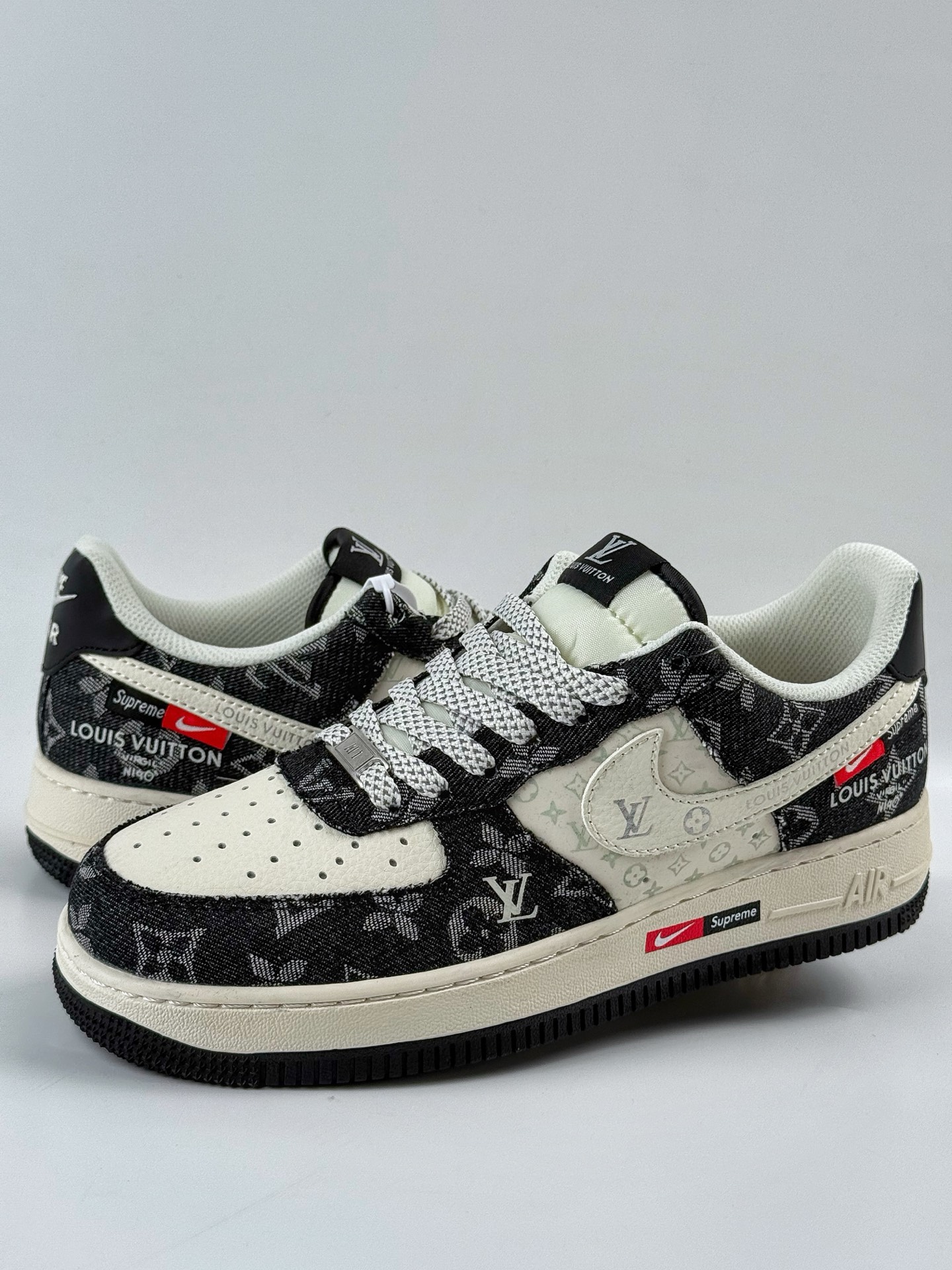 Nike Air Force 1 Low 07 x Louis Vuitton 黑白牛仔满天星 MZ9588-802