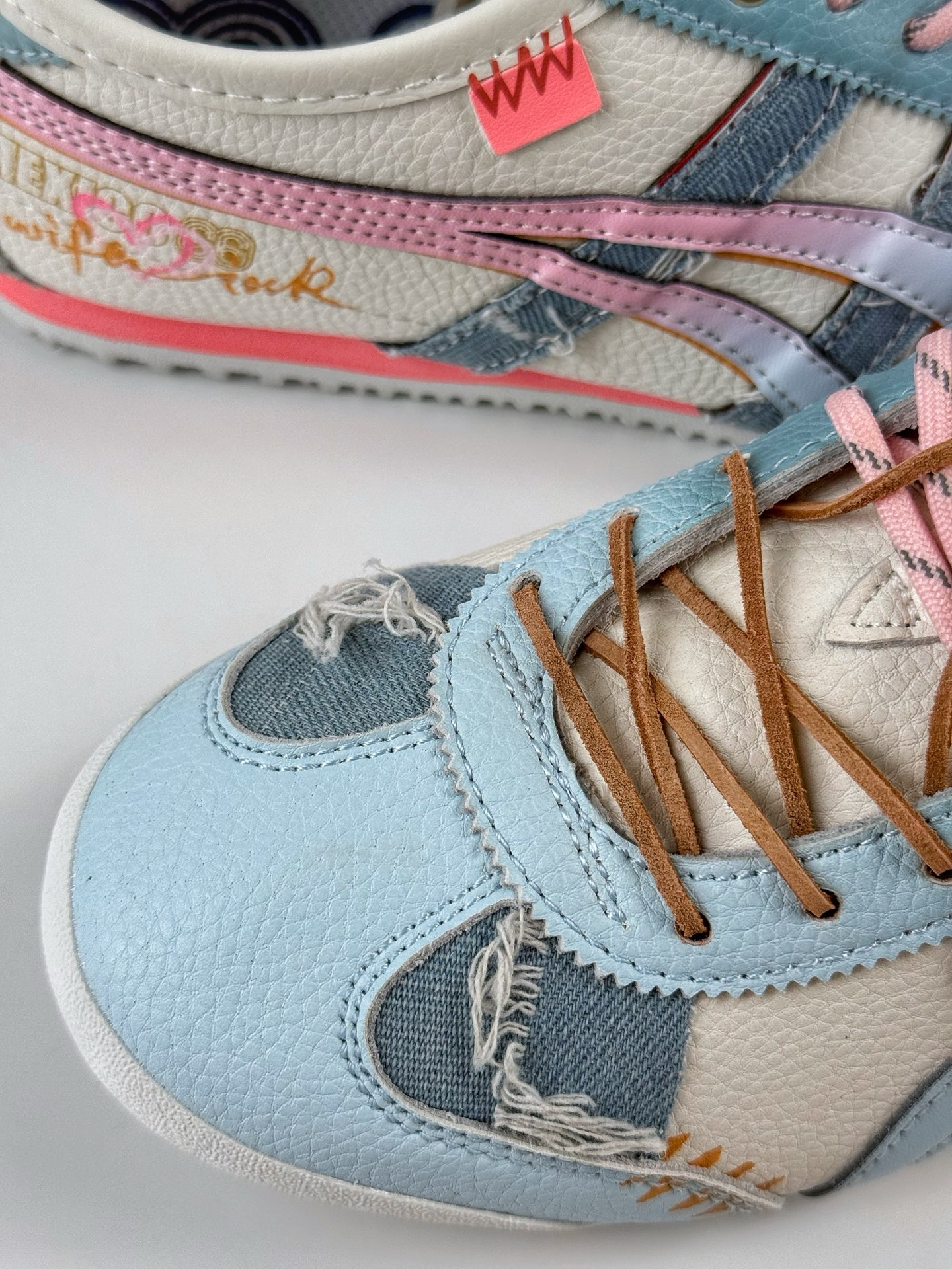 180 Onitsuka Tiger Mexico 66 Paraty 百搭单品 板鞋 1183B511-100