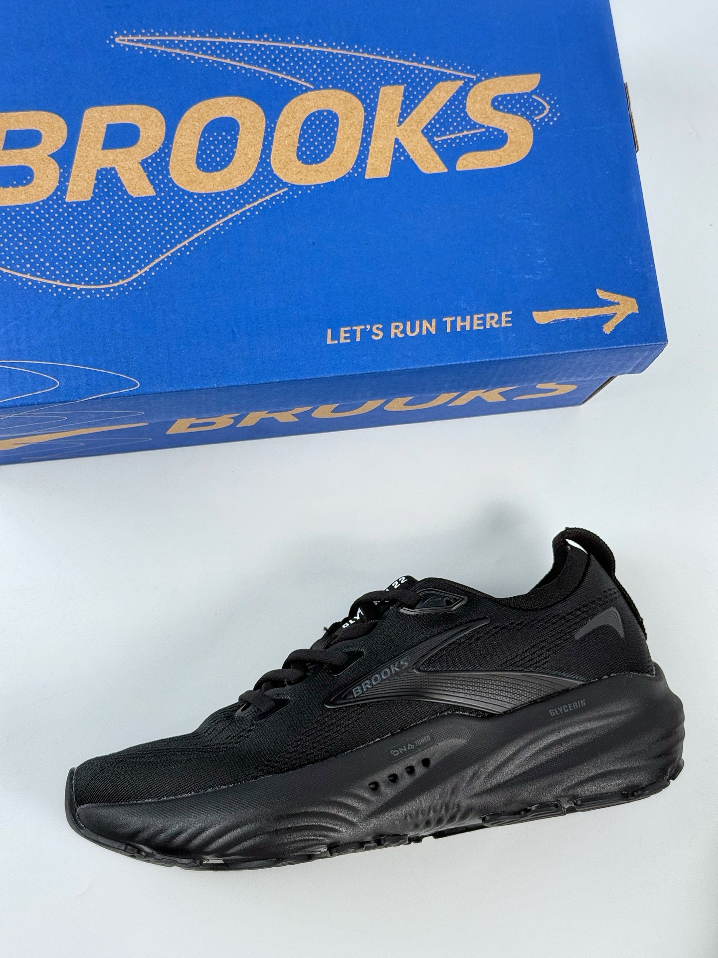 180 Brooks/布鲁克斯 Glycerin 22 低帮缓震运动慢跑鞋  110445 1D 020