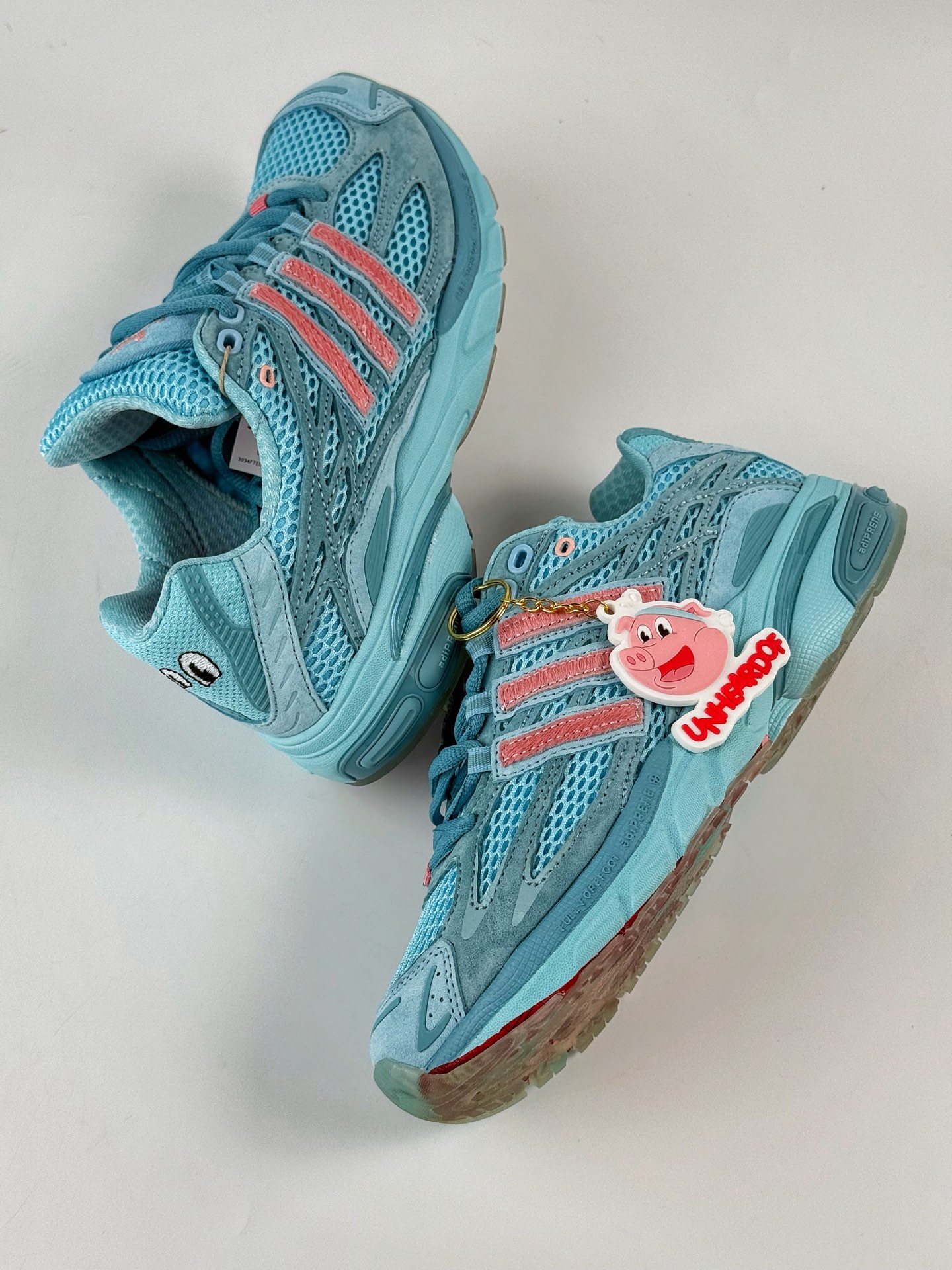 Unheardof x adidoriginals Adistar Cushion 3 “Captain Piggy” 蓝色  JS2973