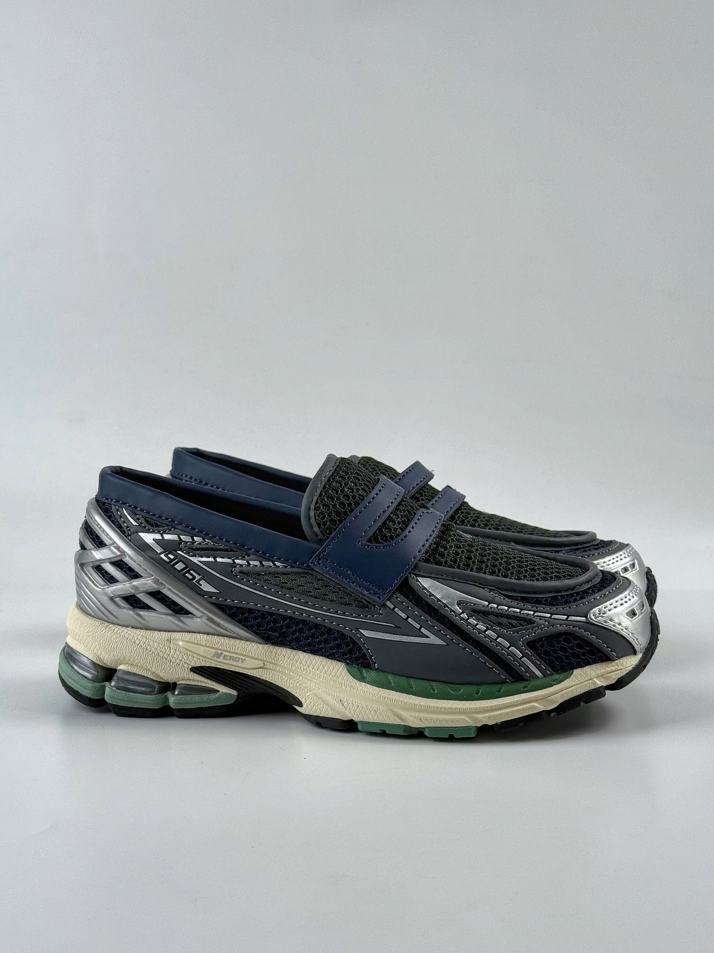 New Balance U1906系列 复古单品宝藏老爹鞋款  U1906LOA