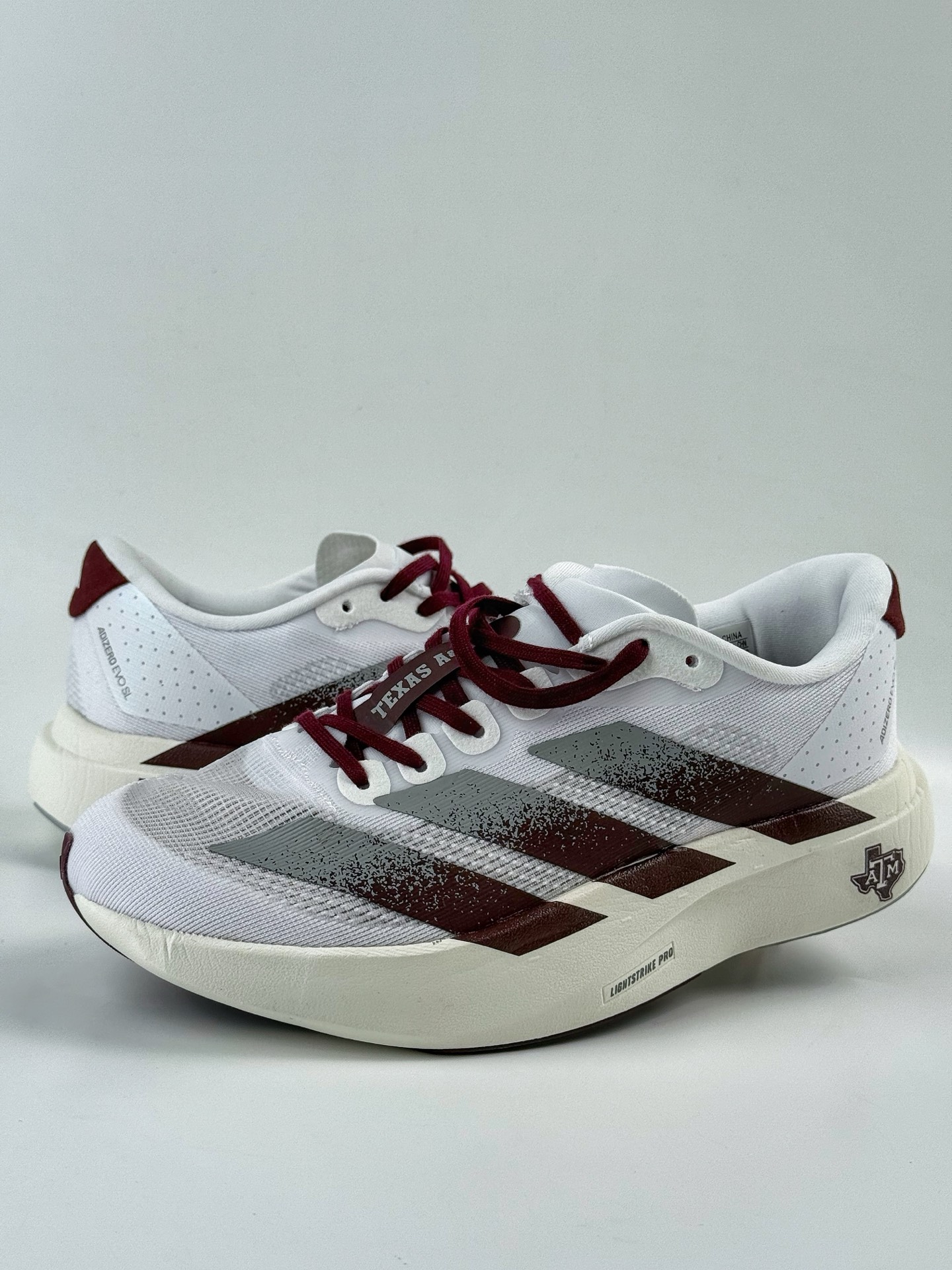 Ad Adizero Evo SL M 轻盈跑鞋 耐磨减震专业跑步鞋 JQ4566